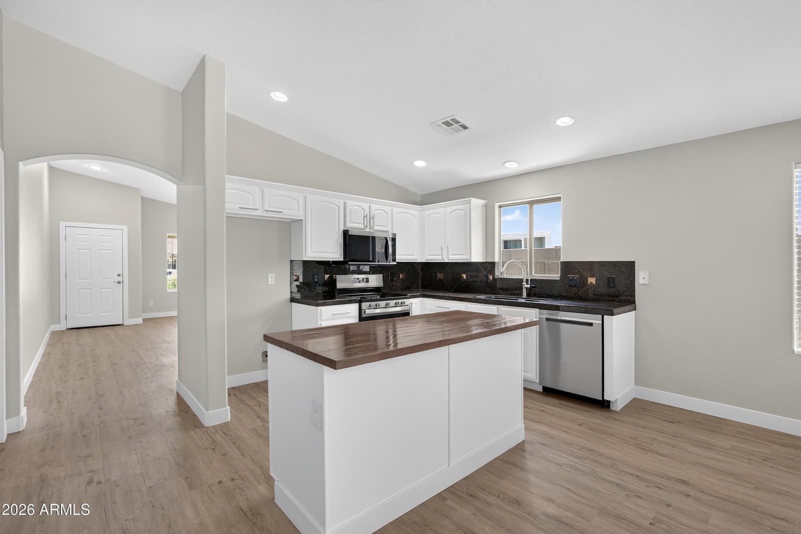 46007 W AMSTERDAM Road, Maricopa, AZ 85139 — photo 13 of 63