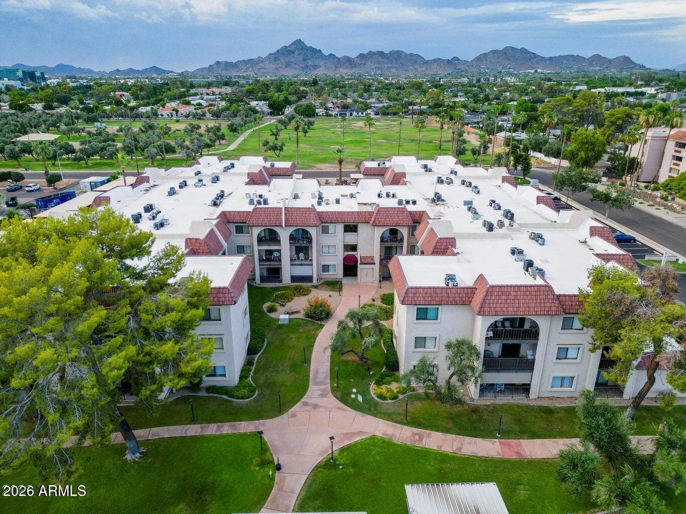 3033 E DEVONSHIRE Avenue 1016, Phoenix, AZ 85016 — photo 43 of 47