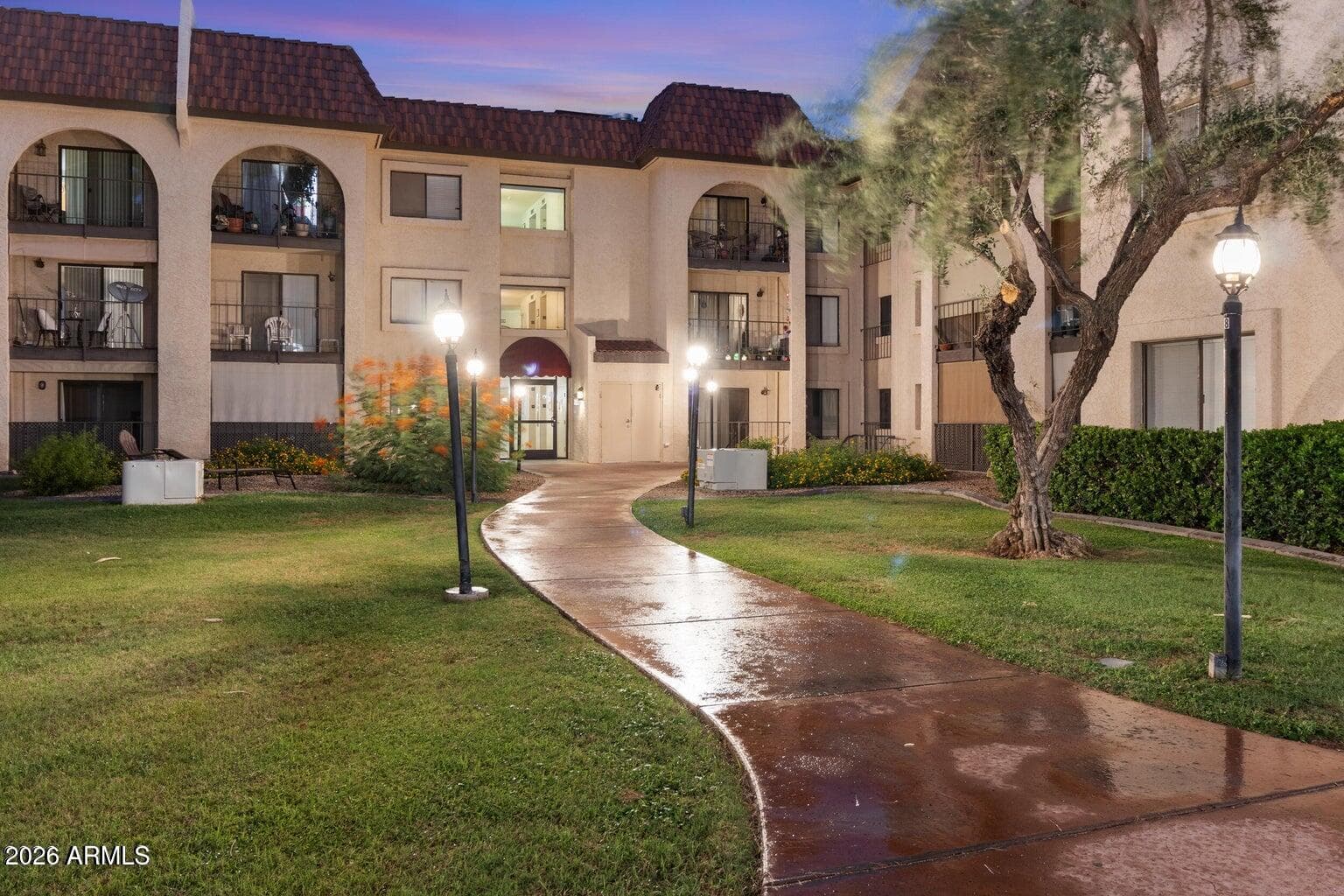 3033 E DEVONSHIRE Avenue 1016, Phoenix, AZ 85016 — photo 44 of 47