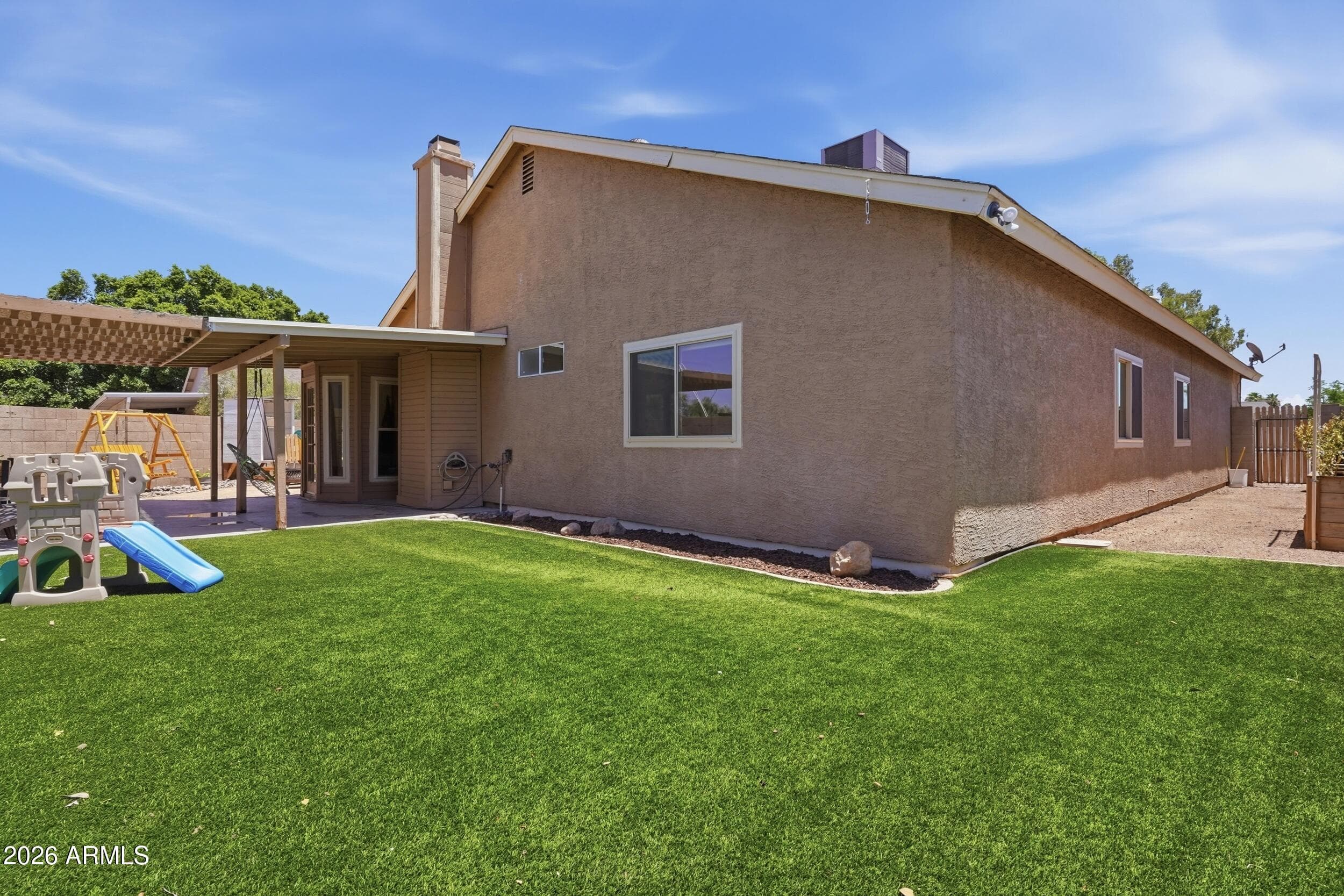 2910 N VILLAS Lane, Chandler, AZ 85224 — photo 39 of 44