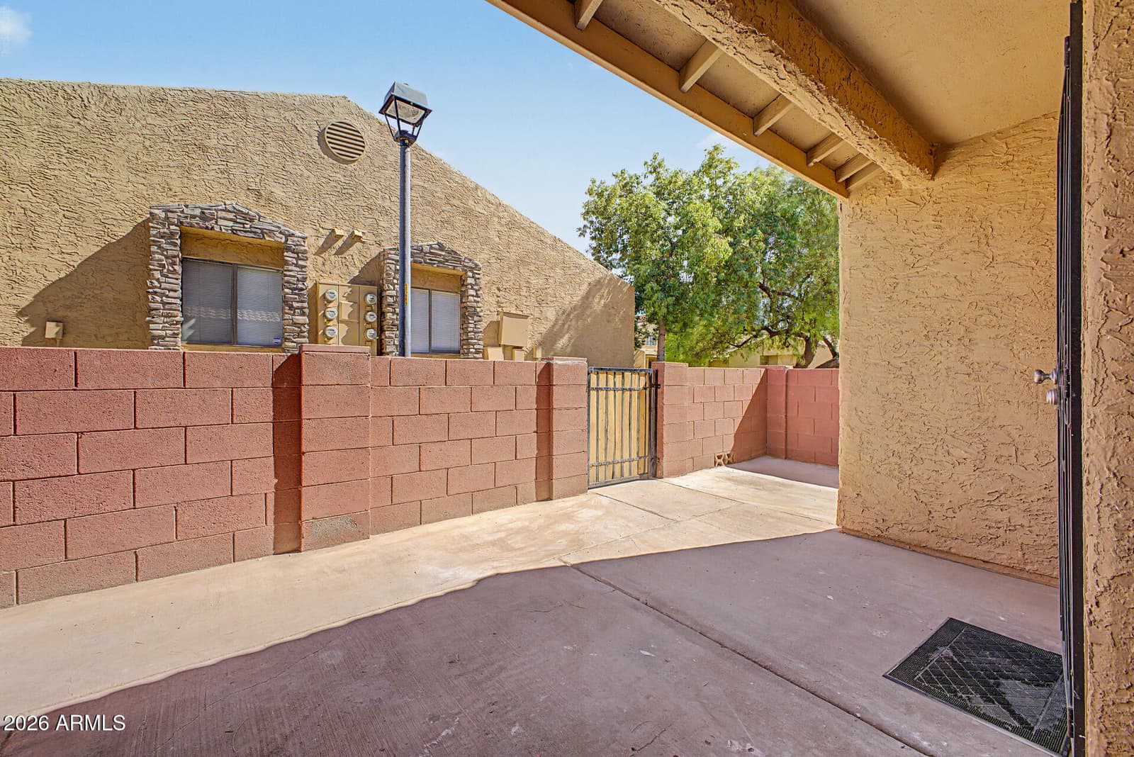 3511 E BASELINE Road 1083, Phoenix, AZ 85042 — photo 4 of 36