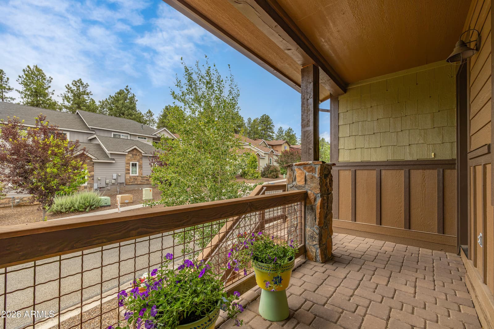2526 W Josselyn Drive, Flagstaff, AZ 86001 — photo 3 of 22