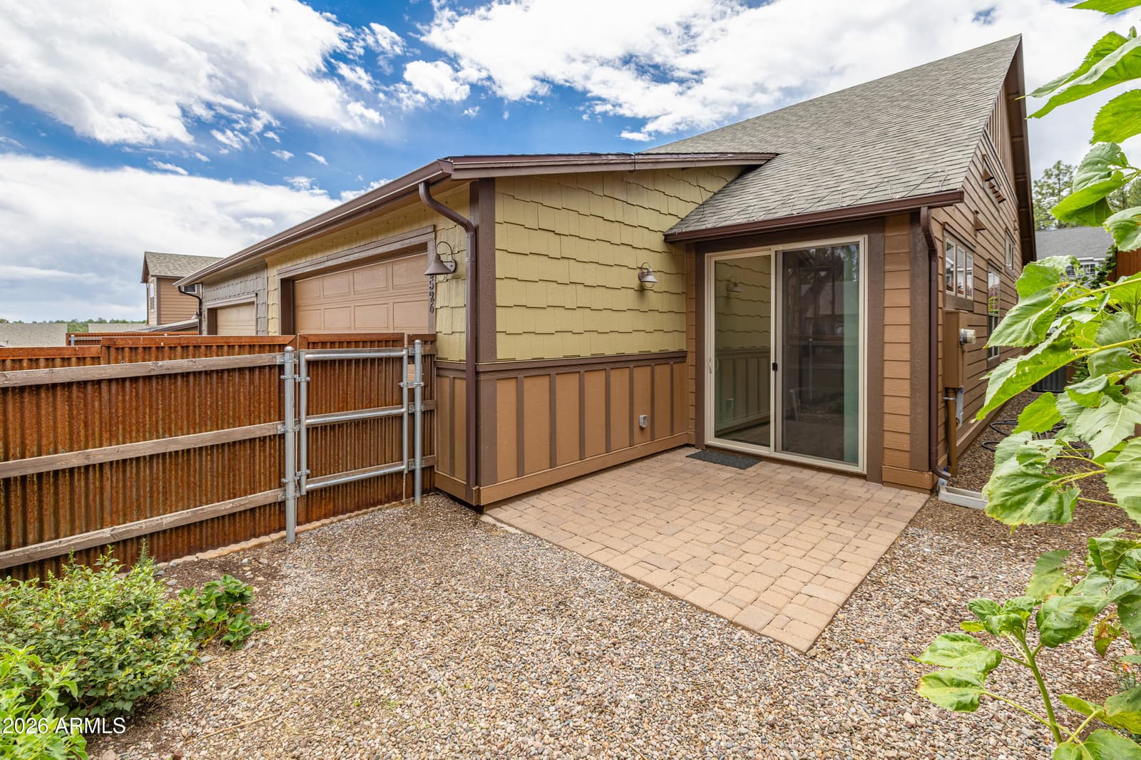 2526 W Josselyn Drive, Flagstaff, AZ 86001 — photo 5 of 22