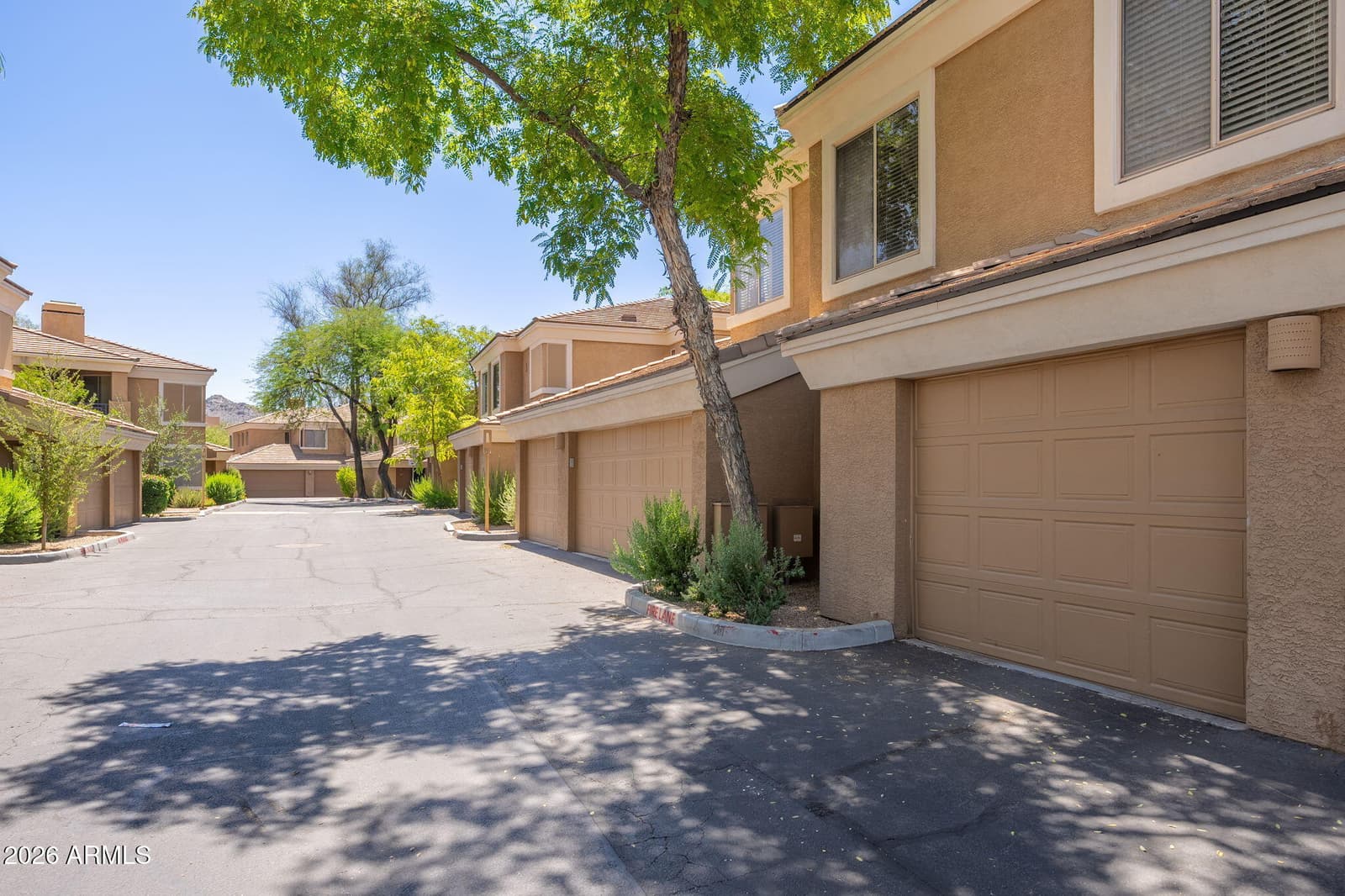 1411 E Orangewood Avenue 105, Phoenix, AZ 85020 — photo 4 of 30