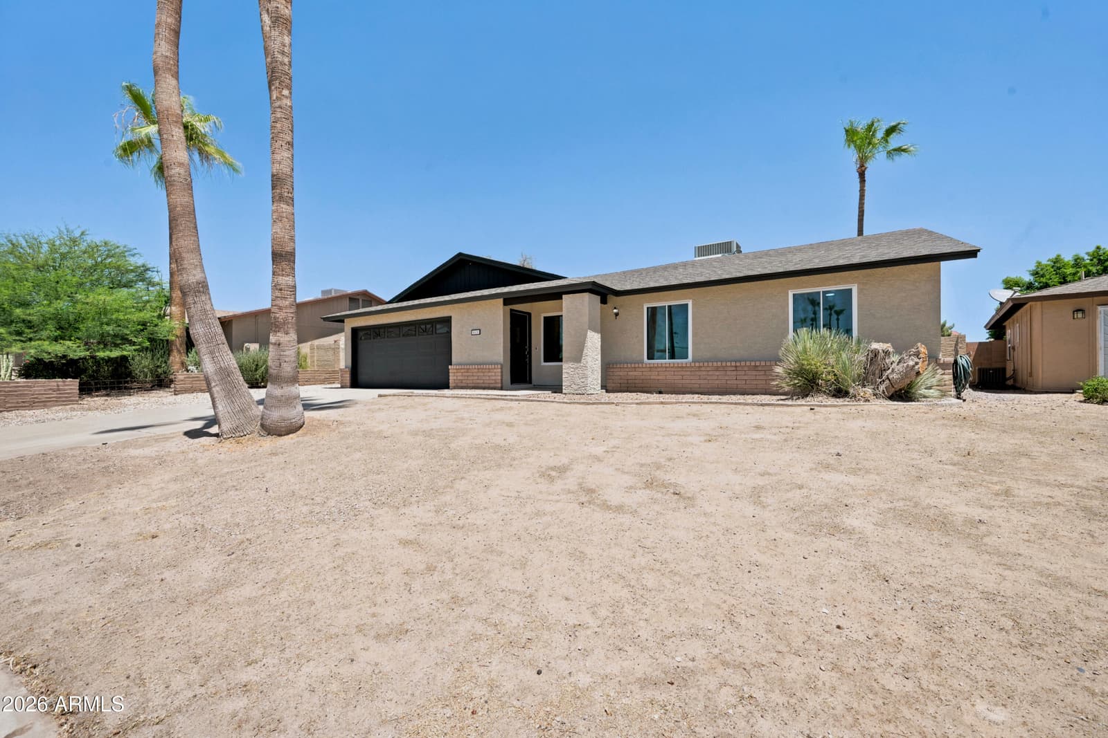 4638 E LA PUENTE Avenue, Phoenix, AZ 85044 — photo 5 of 31