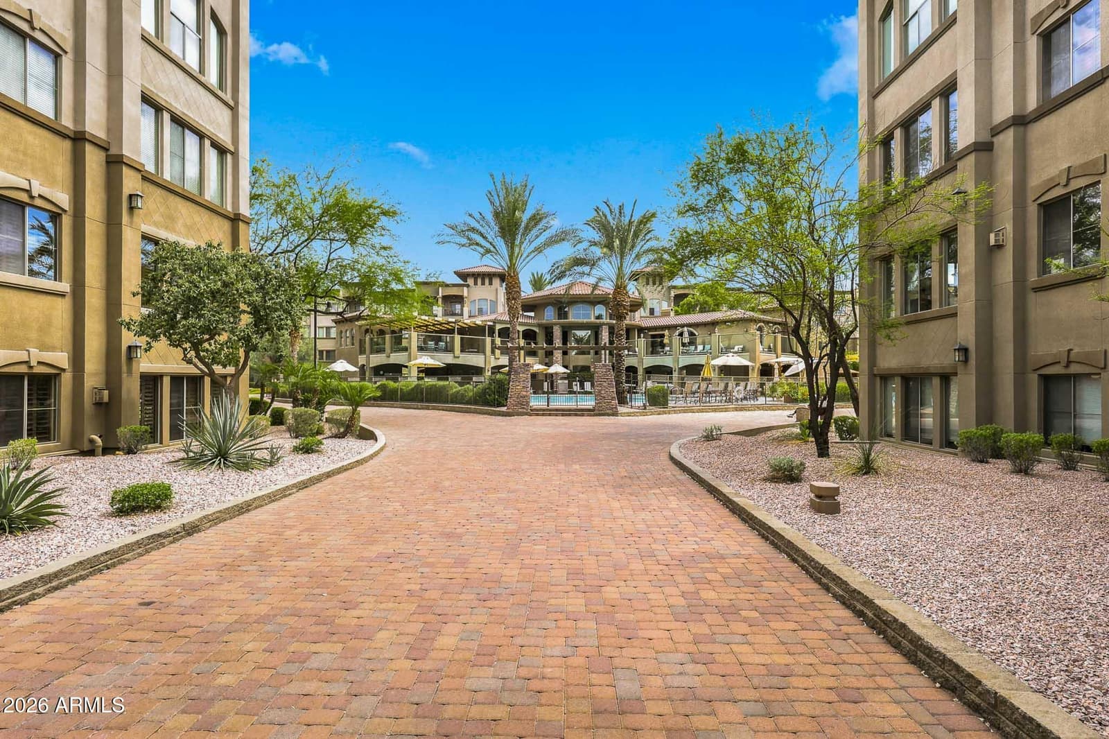 5350 E DEER VALLEY Drive 2431, Phoenix, AZ 85054 — photo 36 of 45