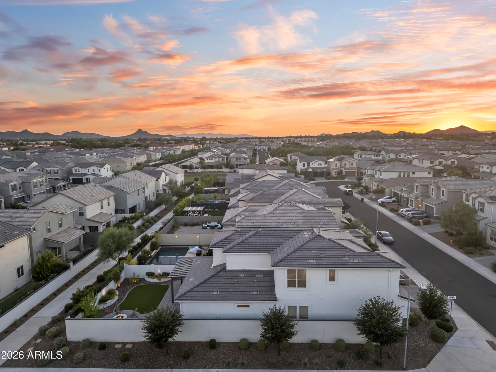 5131 E VILLAGE Drive, Scottsdale, AZ 85254 — photo 3 of 57