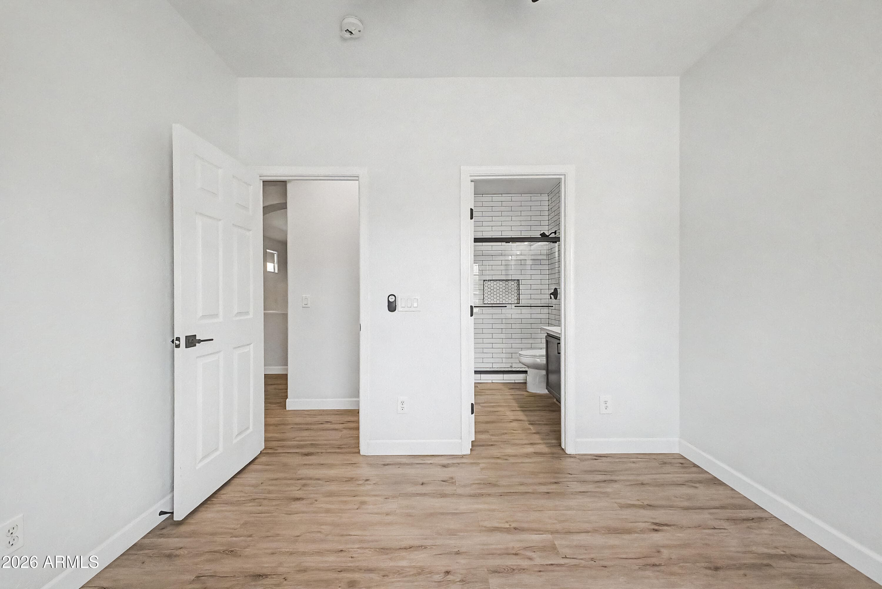 5207 W PARADISE Drive, Glendale, AZ 85304 — photo 15 of 49