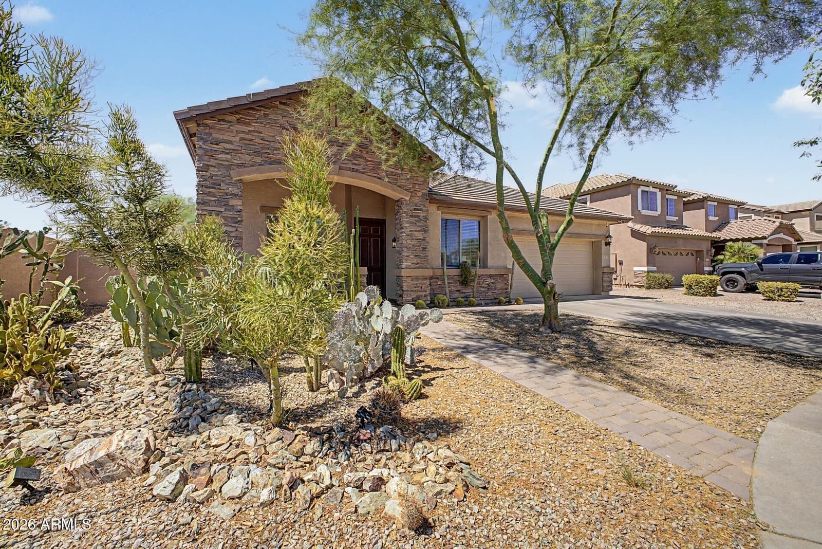 3474 E COCONINO Way, Gilbert, AZ 85298 — photo 3 of 39