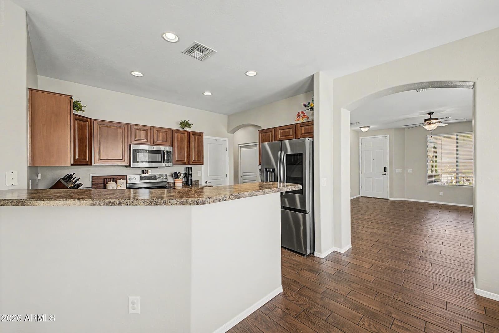 3474 E COCONINO Way, Gilbert, AZ 85298 — photo 12 of 39