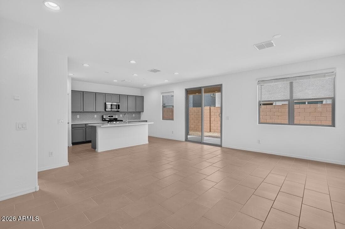 25313 N 165TH Lane, Surprise, AZ 85387 — photo 11 of 43