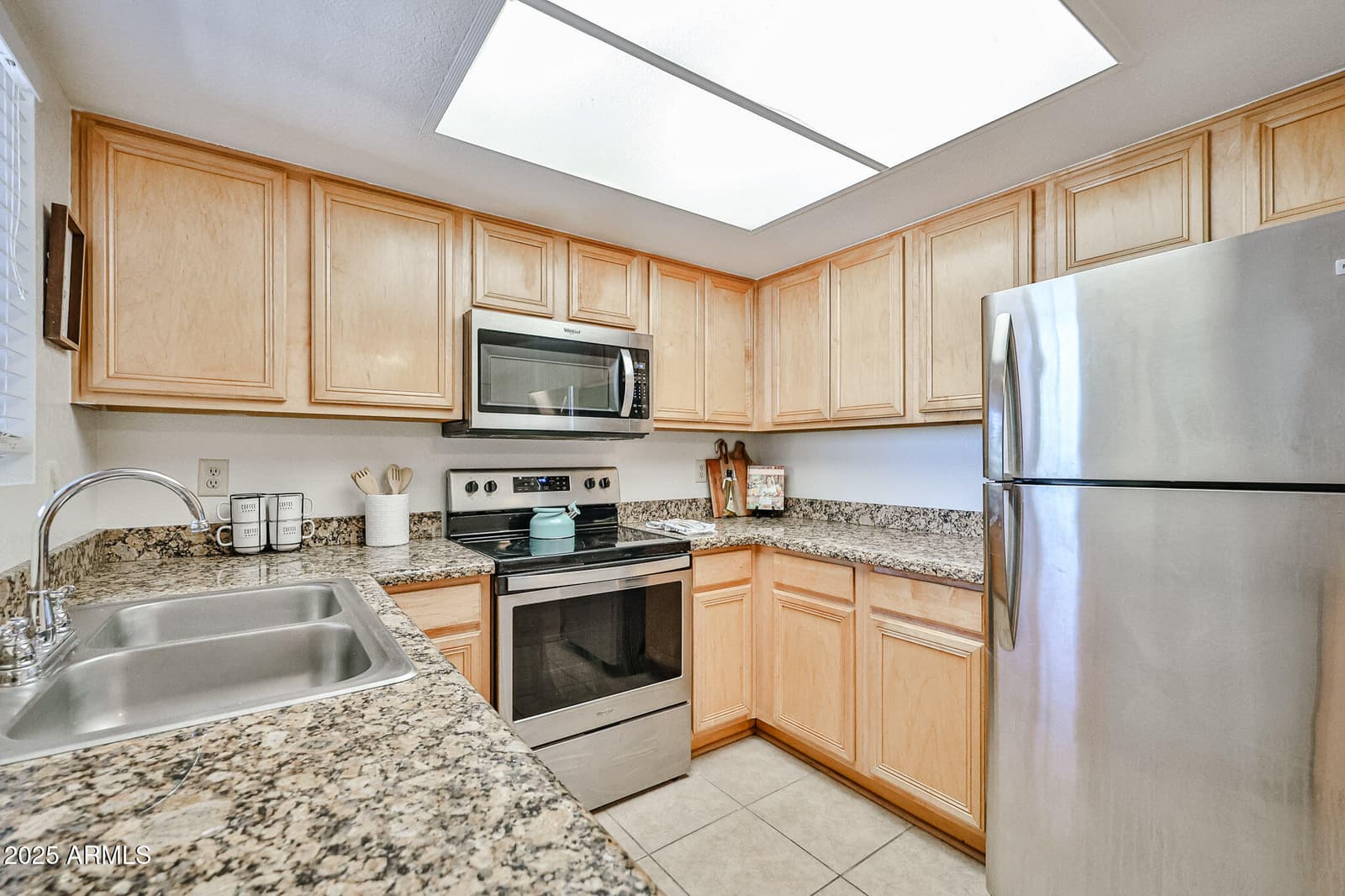 5757 W EUGIE Avenue 2068, Glendale, AZ 85304 — photo 11 of 22