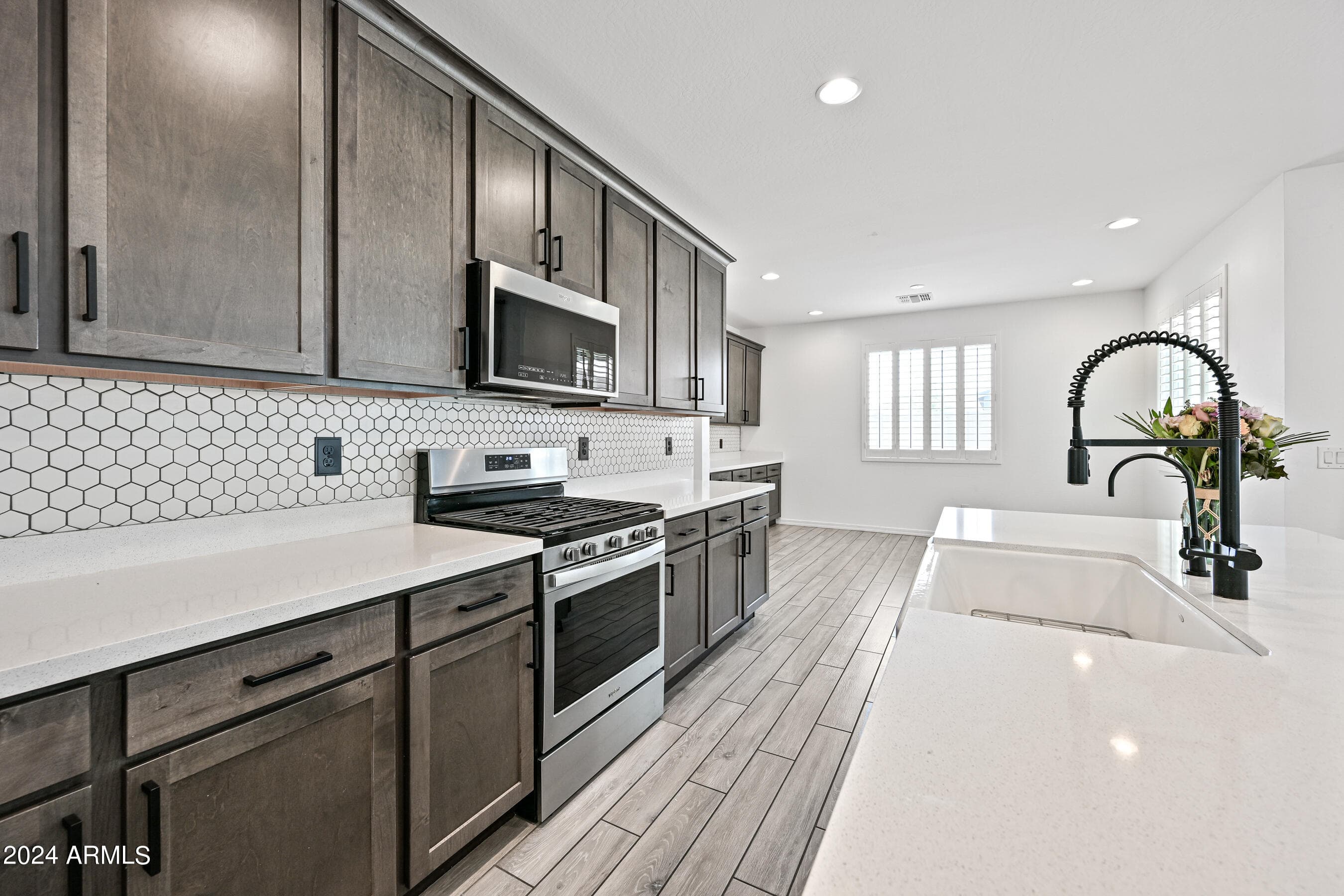 13360 W BRILES Road, Peoria, AZ 85383 — photo 12 of 43