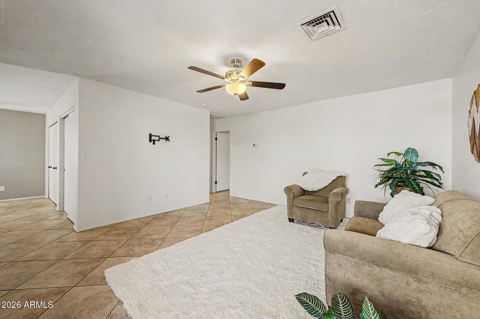 20420 N 6TH Drive 1, Phoenix, AZ 85027 — photo 5 of 23