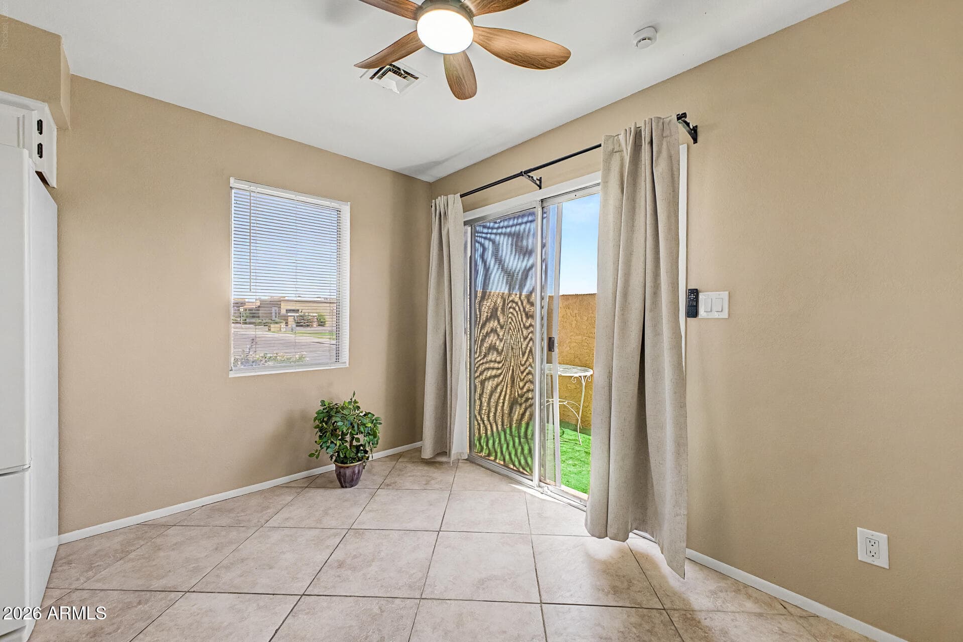 20420 N 6TH Drive 1, Phoenix, AZ 85027 — photo 9 of 23