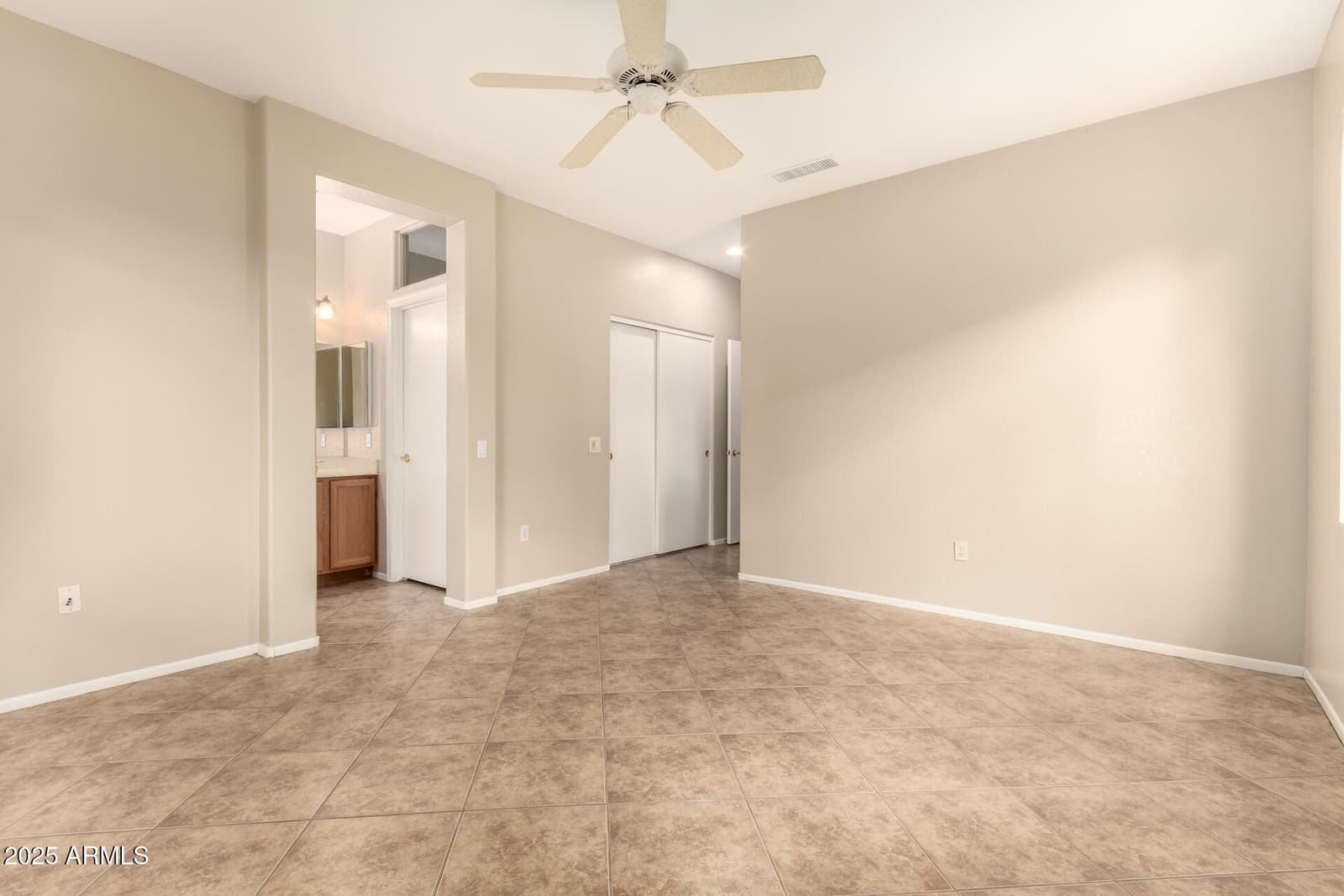 15907 W SUNSTONE Lane, Surprise, AZ 85374 — photo 19 of 39