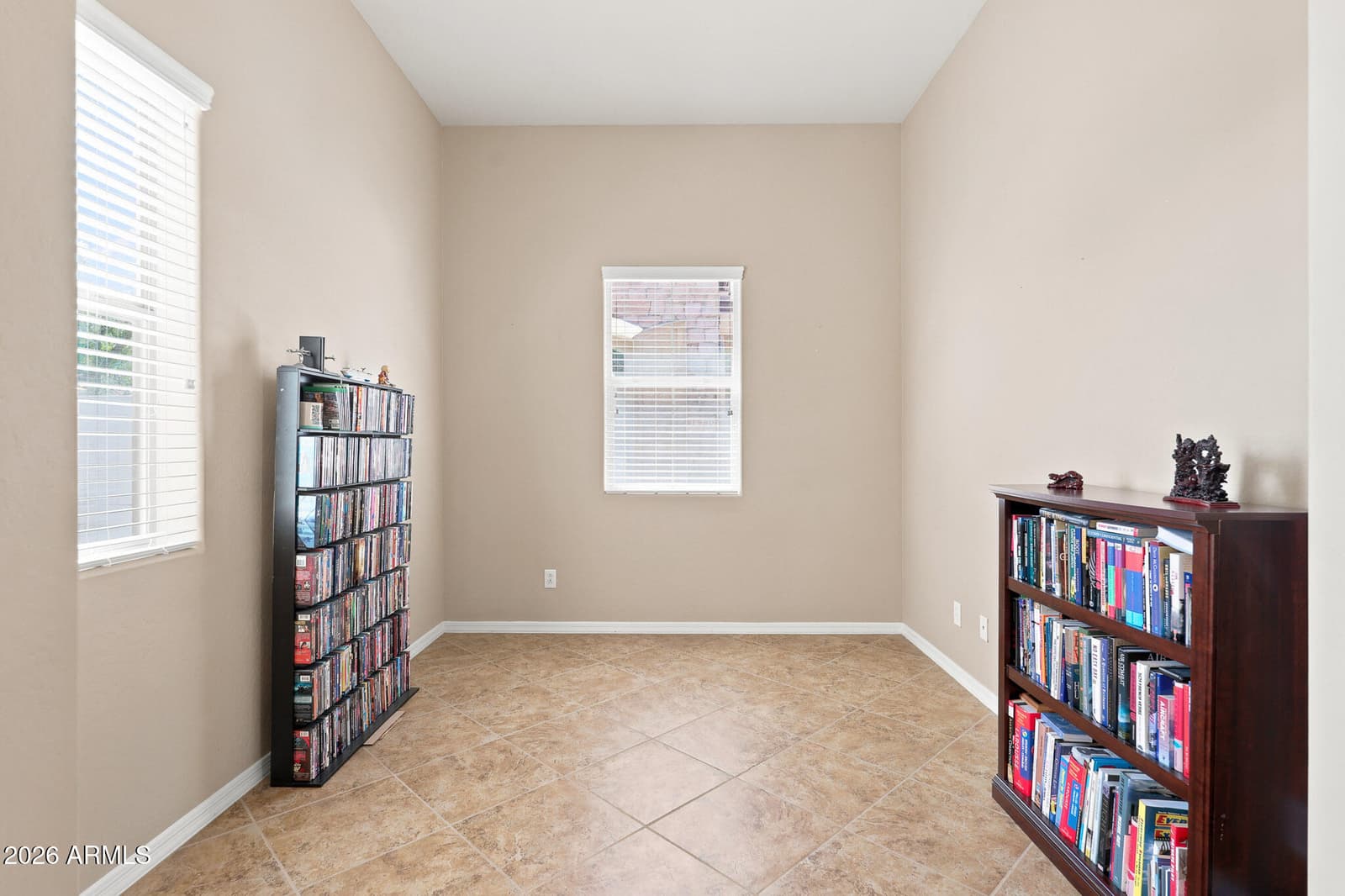 5349 W MOLLY Lane, Phoenix, AZ 85083 — photo 8 of 29