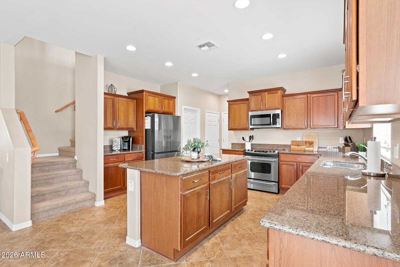 5349 W MOLLY Lane, Phoenix, AZ 85083 — photo 10 of 29