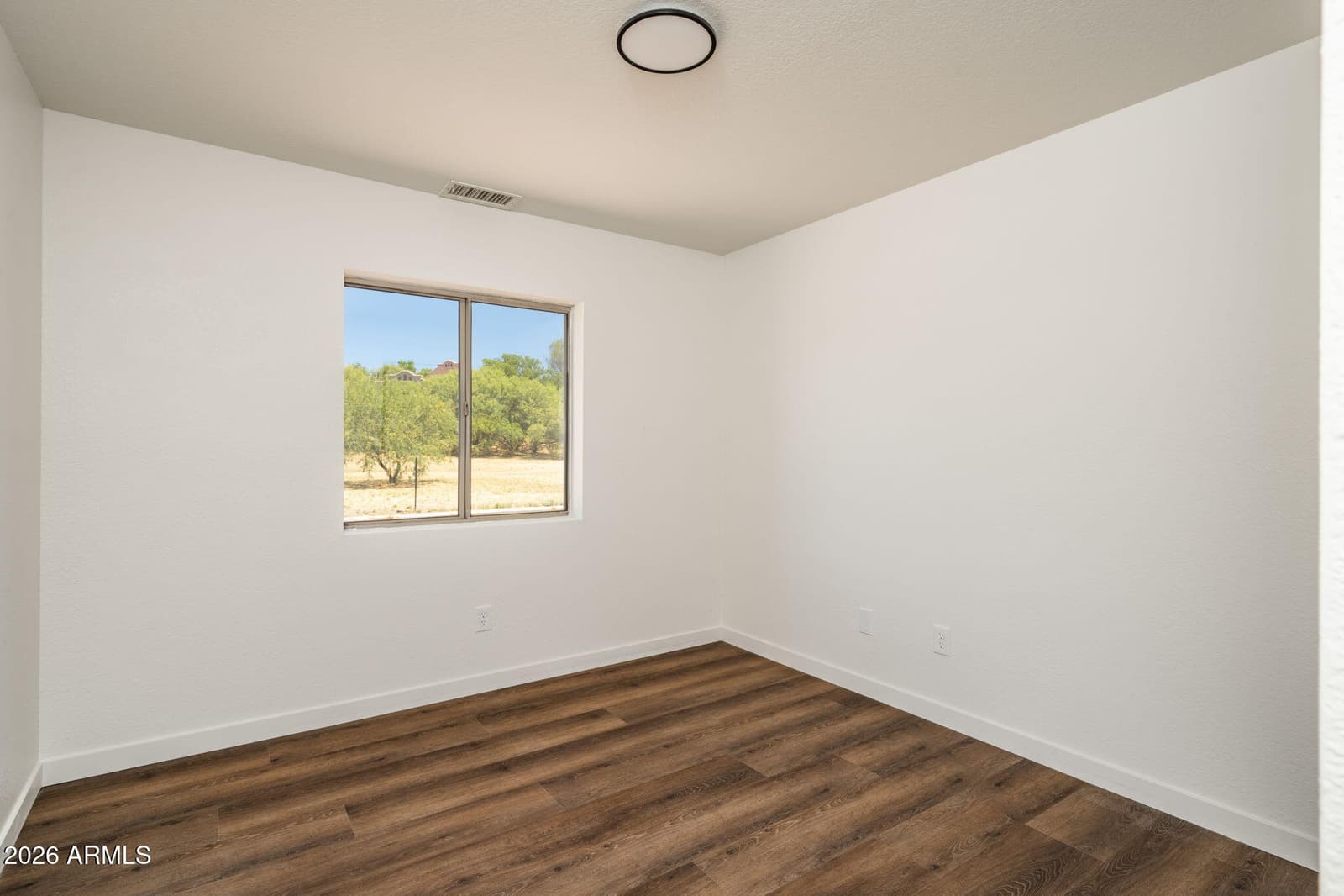 10375 E OAK CREEK VALLEY Drive, Cornville, AZ 86325 — photo 16 of 34