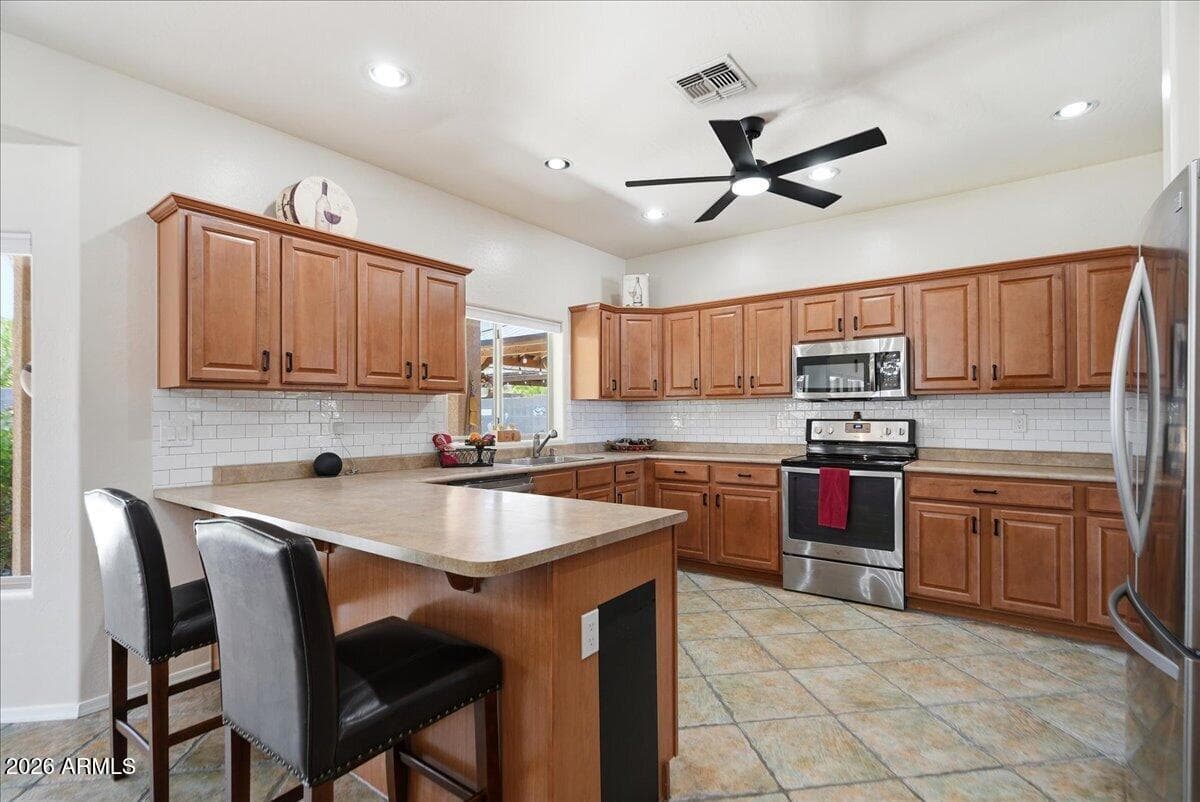 18499 E DRUIDS GLEN Road, Queen Creek, AZ 85142 — photo 15 of 52