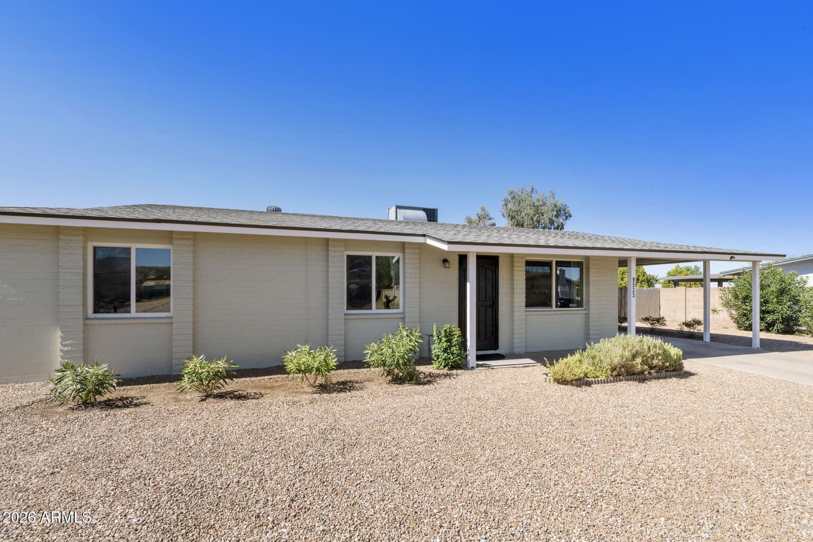 9523 E DALLAS Street, Mesa, AZ 85207 — photo 27 of 34