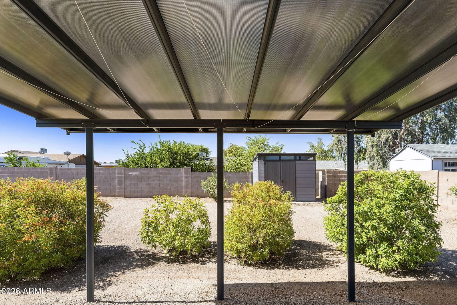 9523 E DALLAS Street, Mesa, AZ 85207 — photo 5 of 34