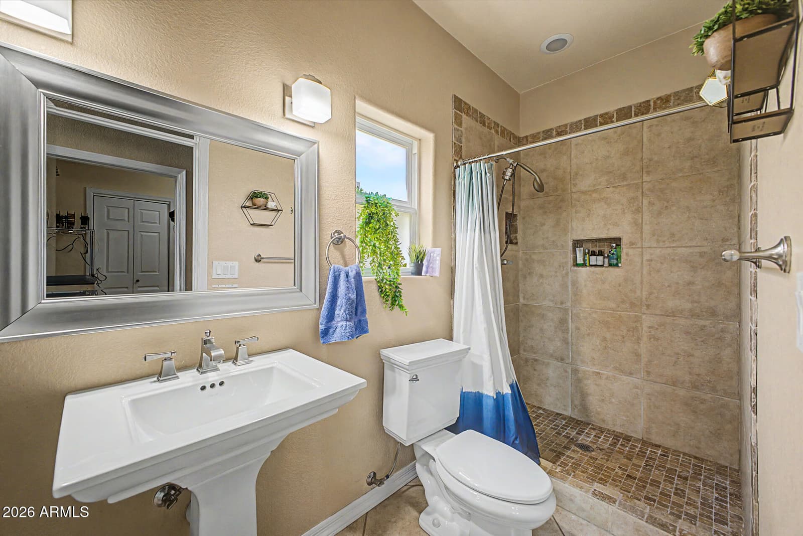 7588 W KERRY Lane, Glendale, AZ 85308 — photo 25 of 34