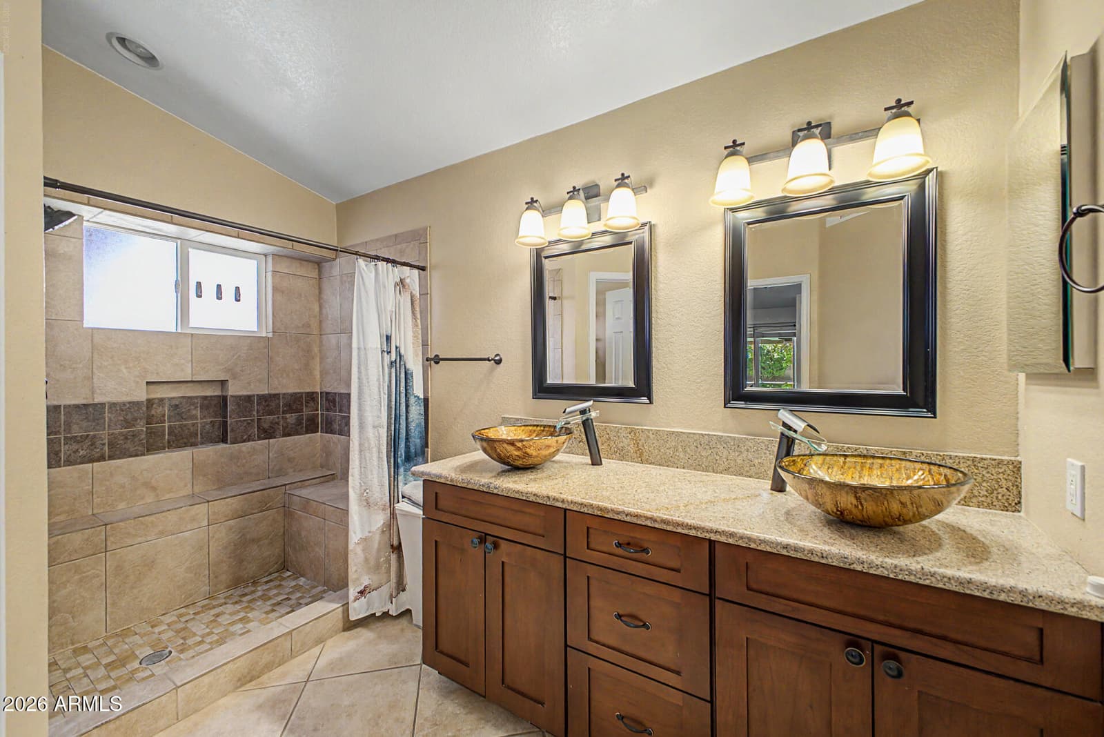 7588 W KERRY Lane, Glendale, AZ 85308 — photo 19 of 34