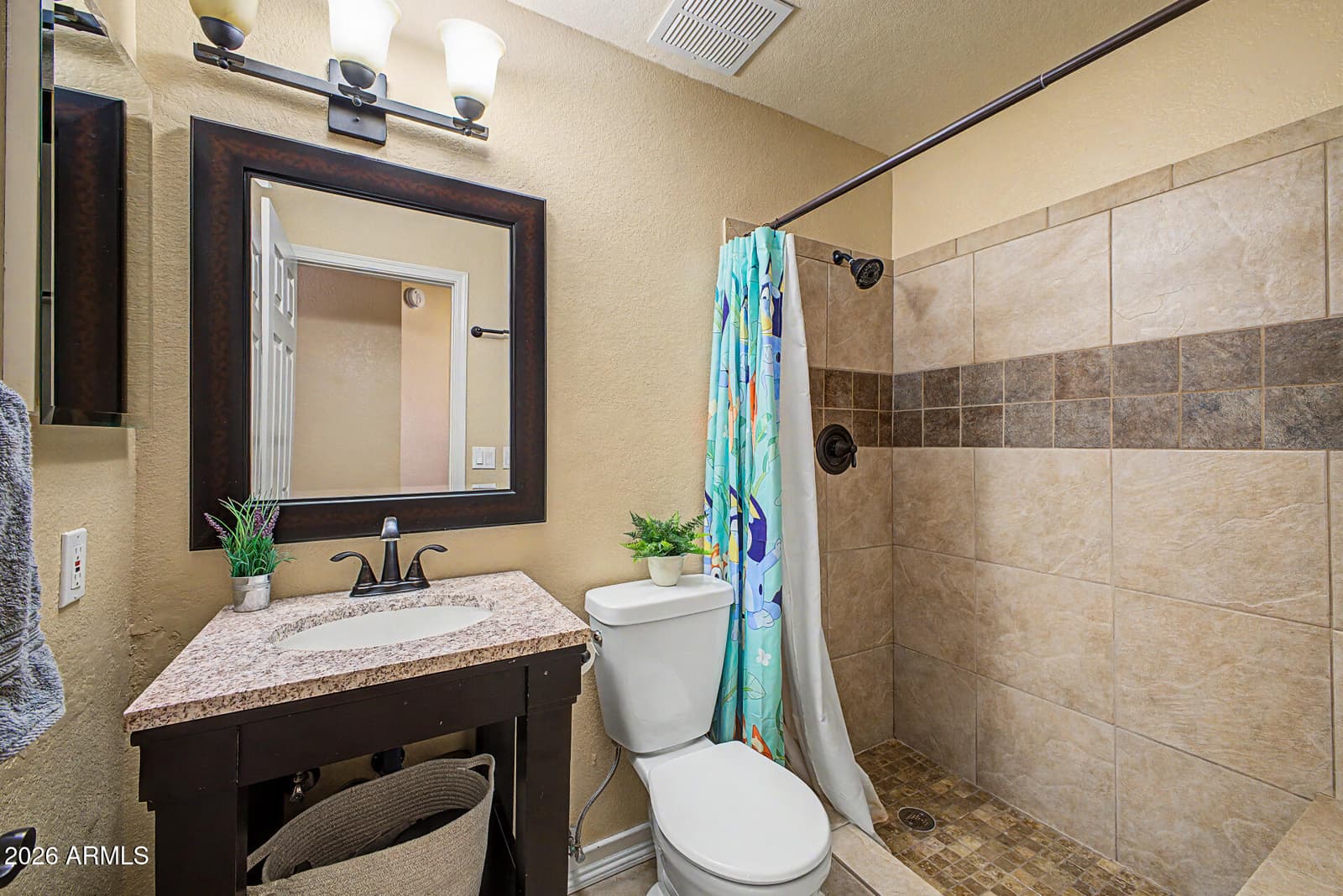 7588 W KERRY Lane, Glendale, AZ 85308 — photo 23 of 34