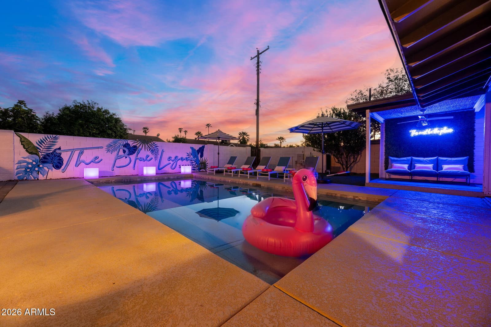 8243 E MONTECITO Avenue, Scottsdale, AZ 85251 — photo 2 of 27