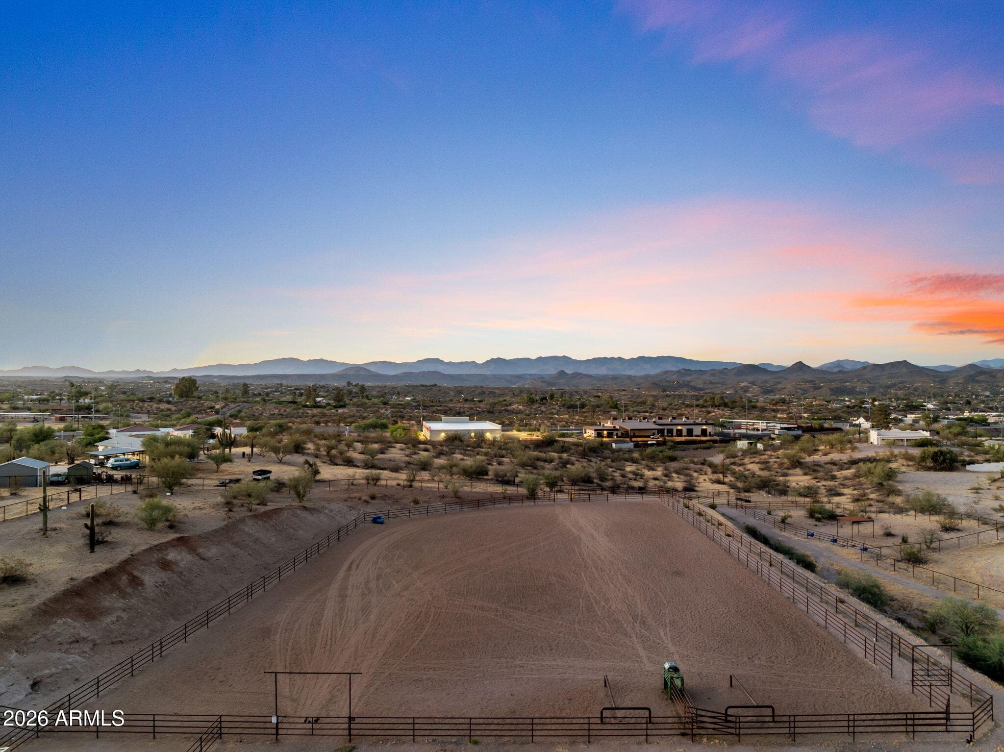 501 S Saguaro Drive, Wickenburg, AZ 85390 — photo 5 of 76