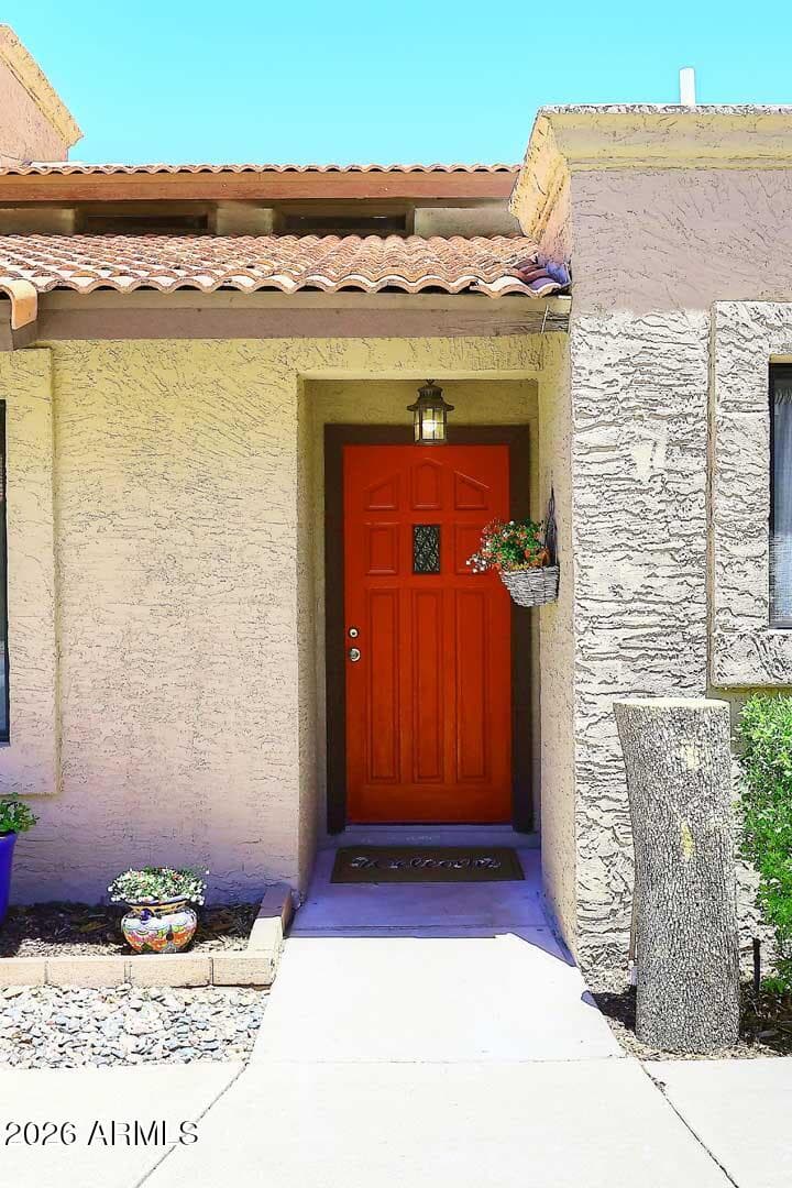 310 E BRECKENRIDGE Way, Gilbert, AZ 85234 — photo 10 of 49