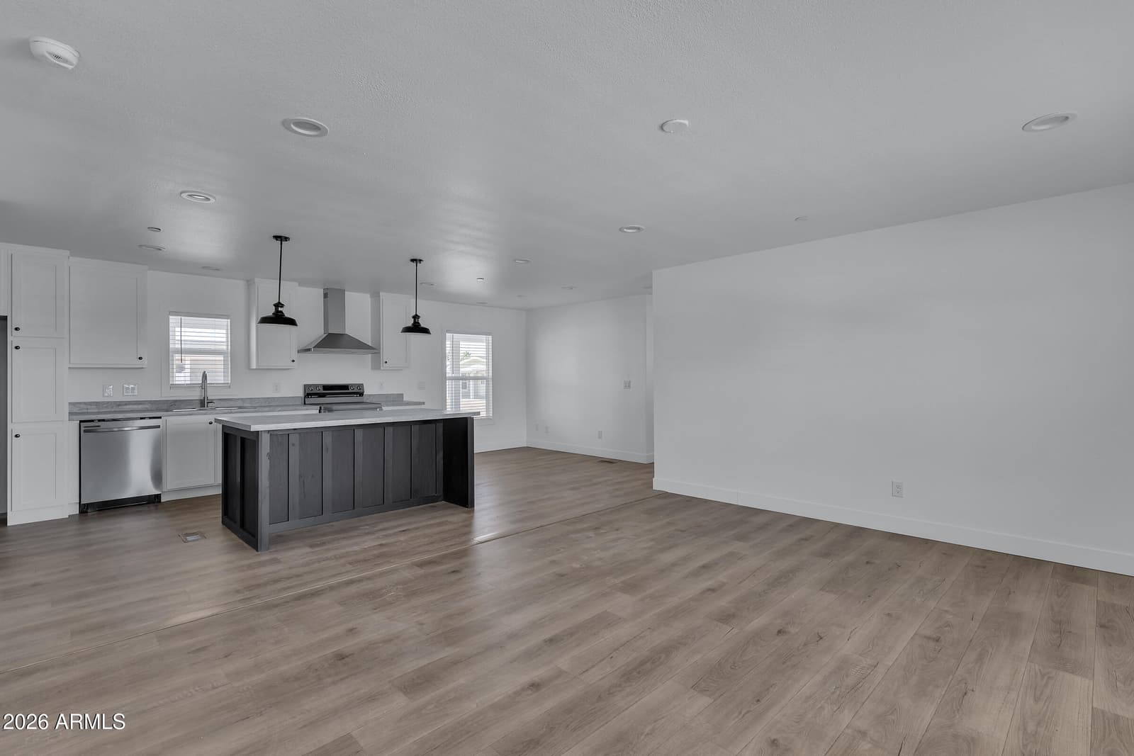 210 N Porter Street, Gila Bend, AZ 85337 — photo 5 of 26