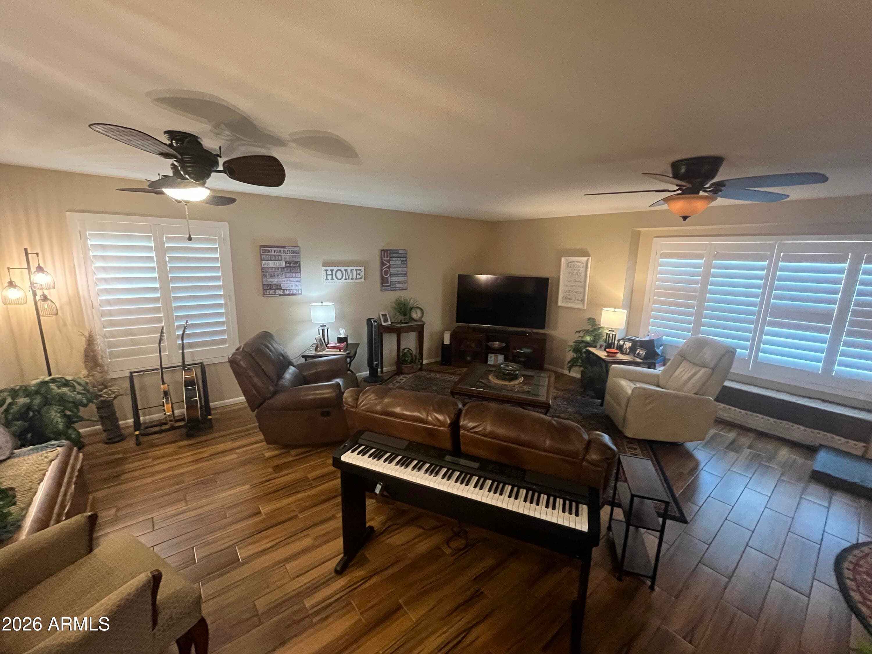 10102 W BURNS Drive, Sun City, AZ 85351 — photo 14 of 70