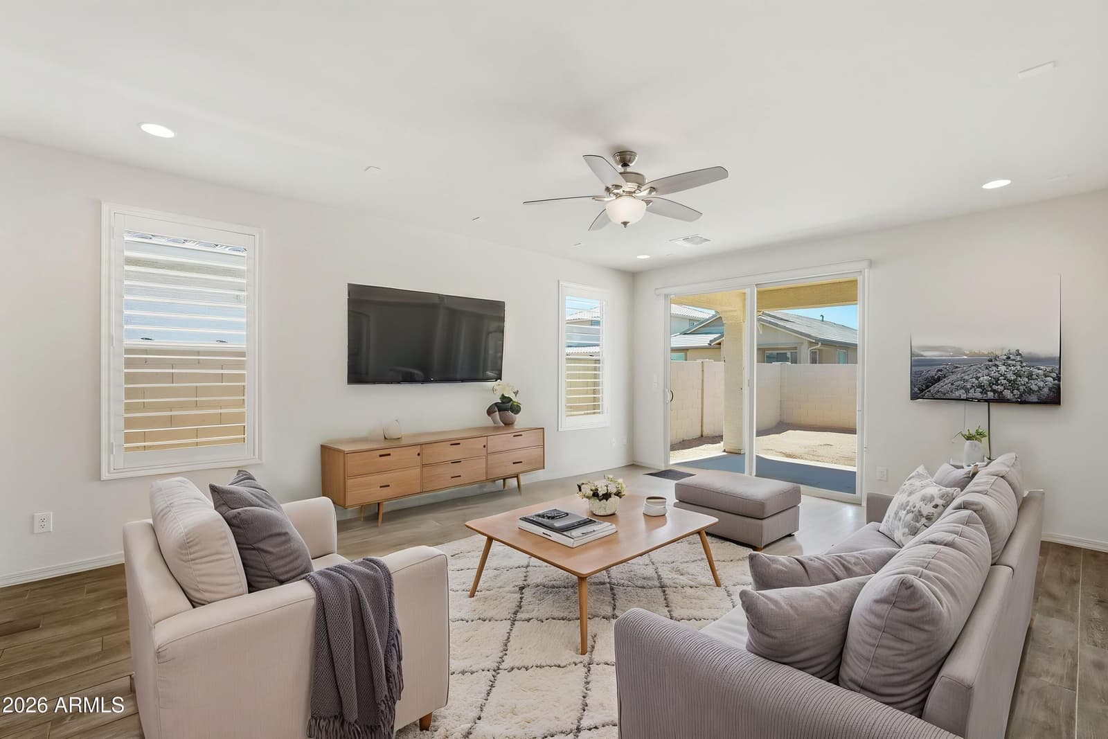 9025 W SAN MIGUEL Avenue, Glendale, AZ 85305 — photo 1 of 14