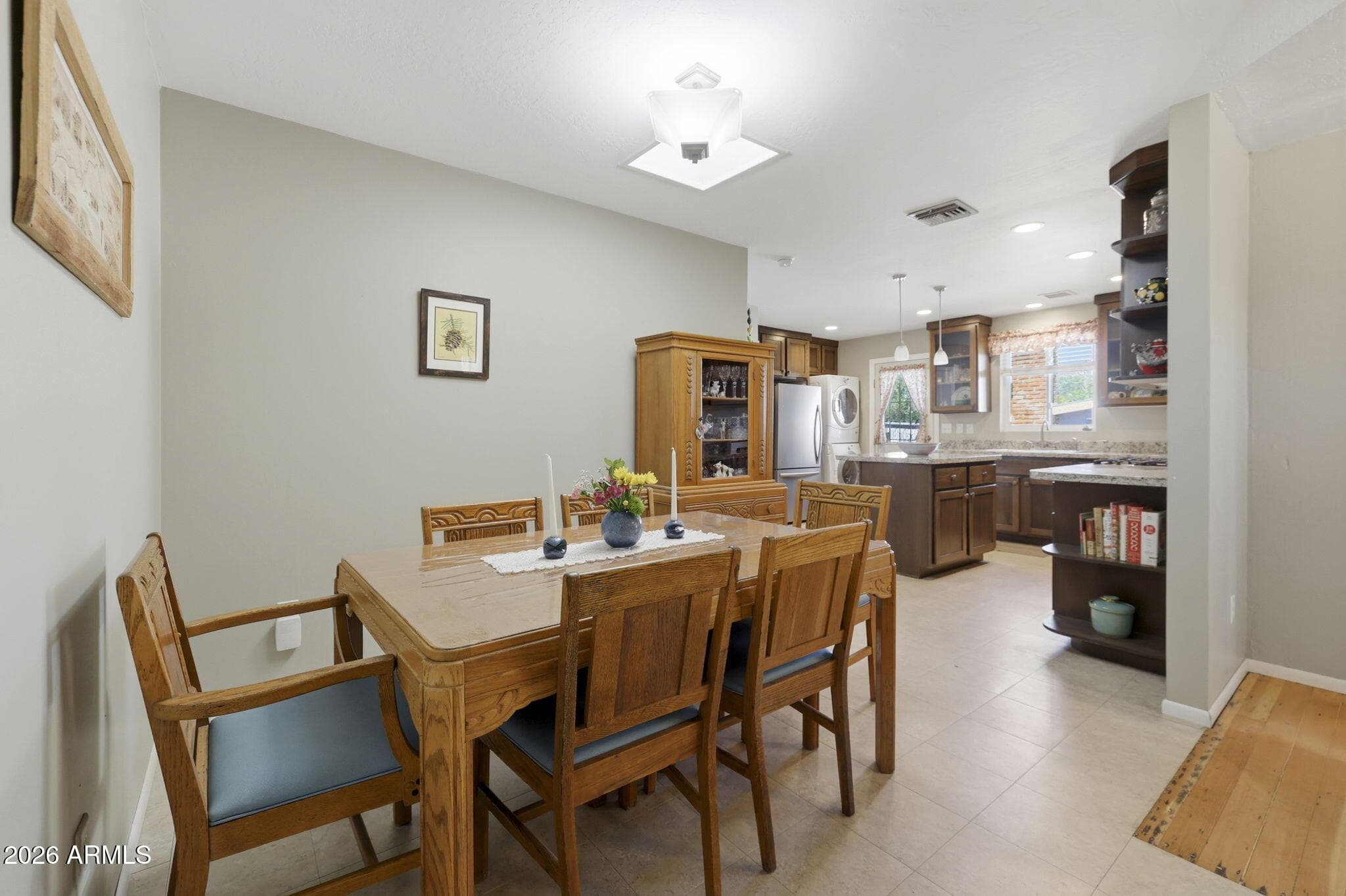 728 Douglas Avenue, Prescott, AZ 86301 — photo 8 of 28