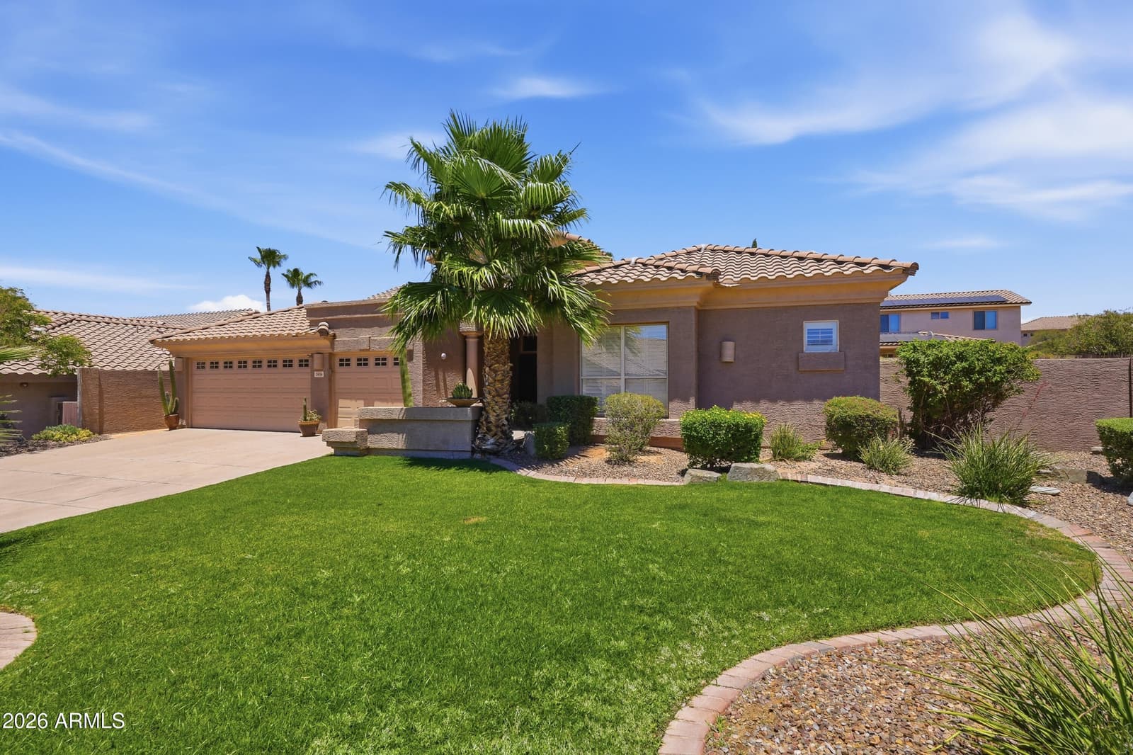 7458 E MARIPOSA GRANDE Drive, Scottsdale, AZ 85255 — photo 2 of 27