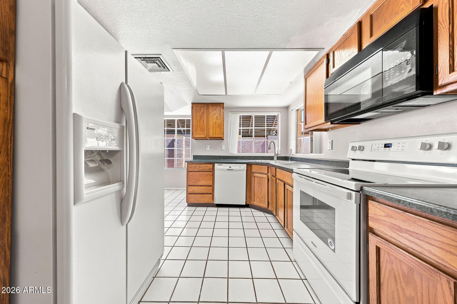 2059 E BROWN Road 16, Mesa, AZ 85213 — photo 14 of 33