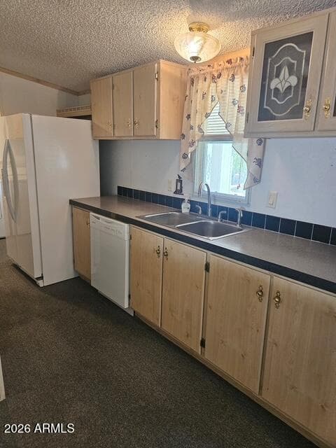 721 S Shallow Brook Loop, Sierra Vista, AZ 85635 — photo 13 of 45