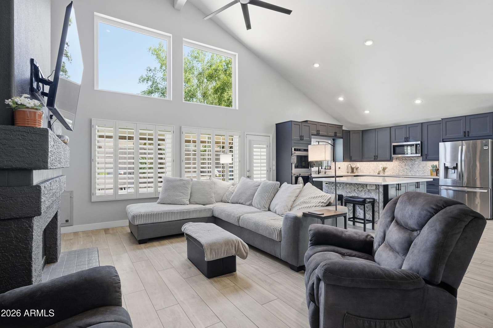 2744 E BROOKWOOD Court, Phoenix, AZ 85048 — photo 17 of 52