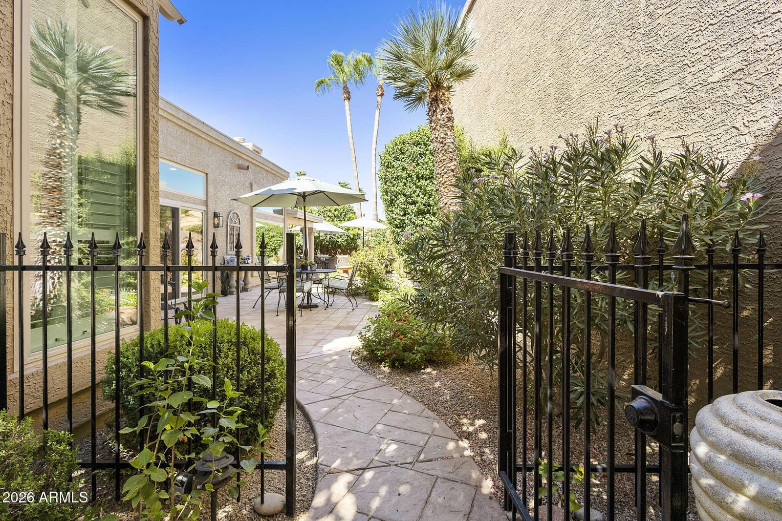 9442 N 106TH Place, Scottsdale, AZ 85258 — photo 11 of 53