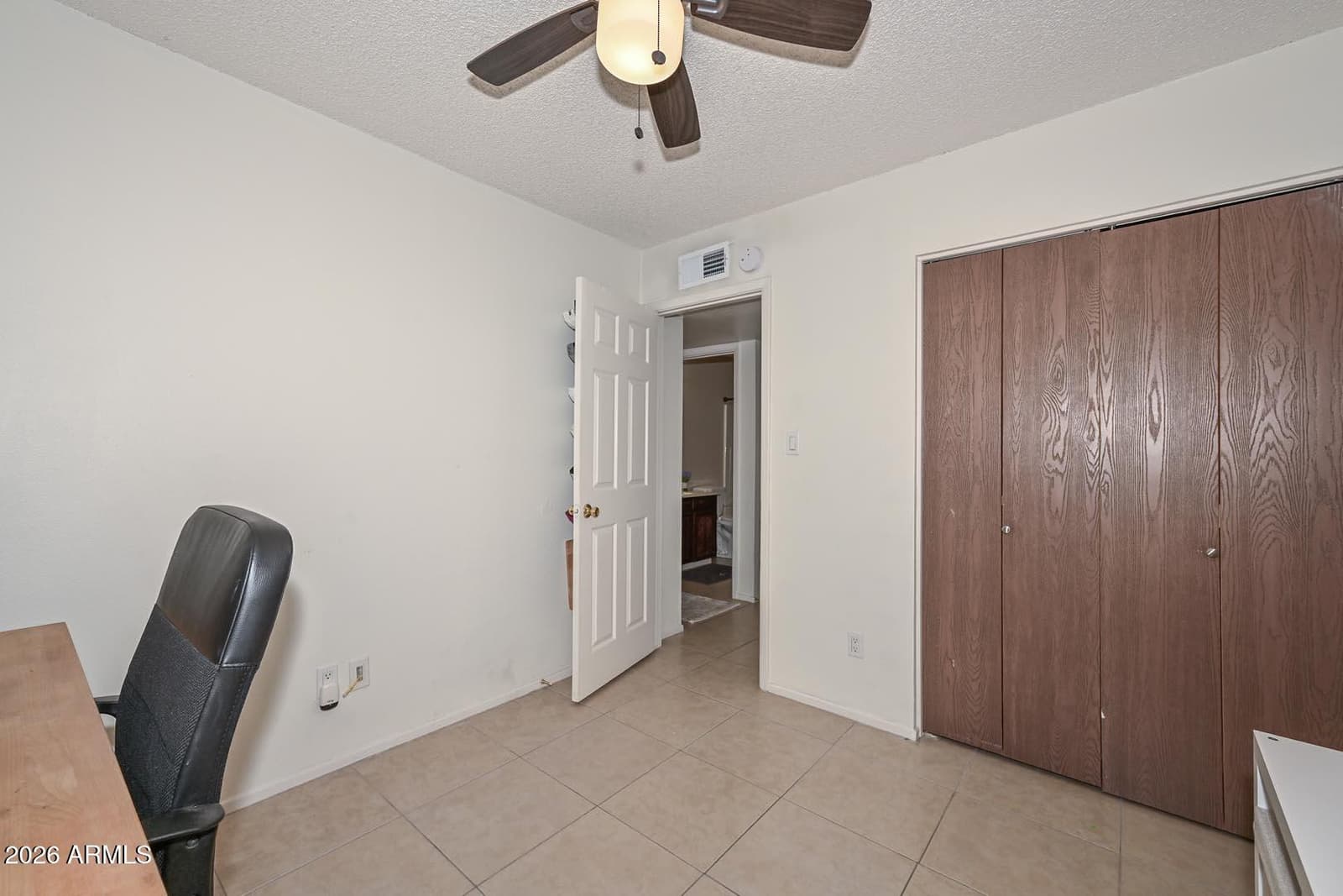 1261 E HARMONY Circle, Mesa, AZ 85204 — photo 18 of 34