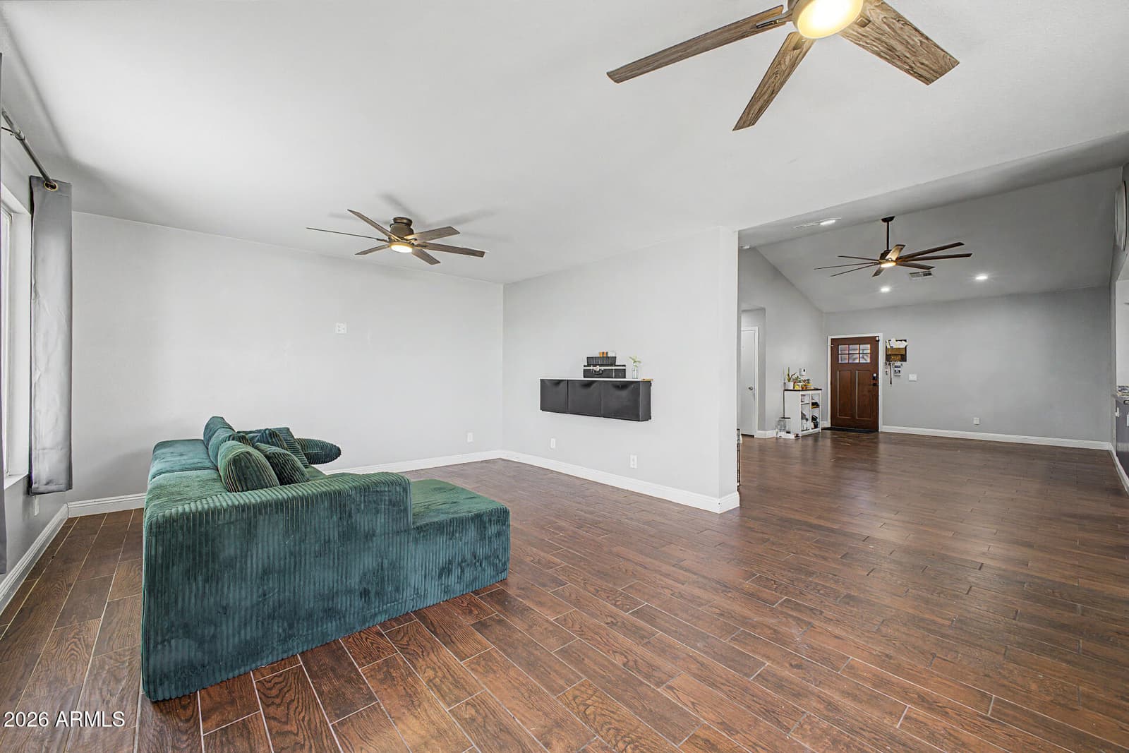 8615 W DIANA Avenue, Peoria, AZ 85345 — photo 13 of 34