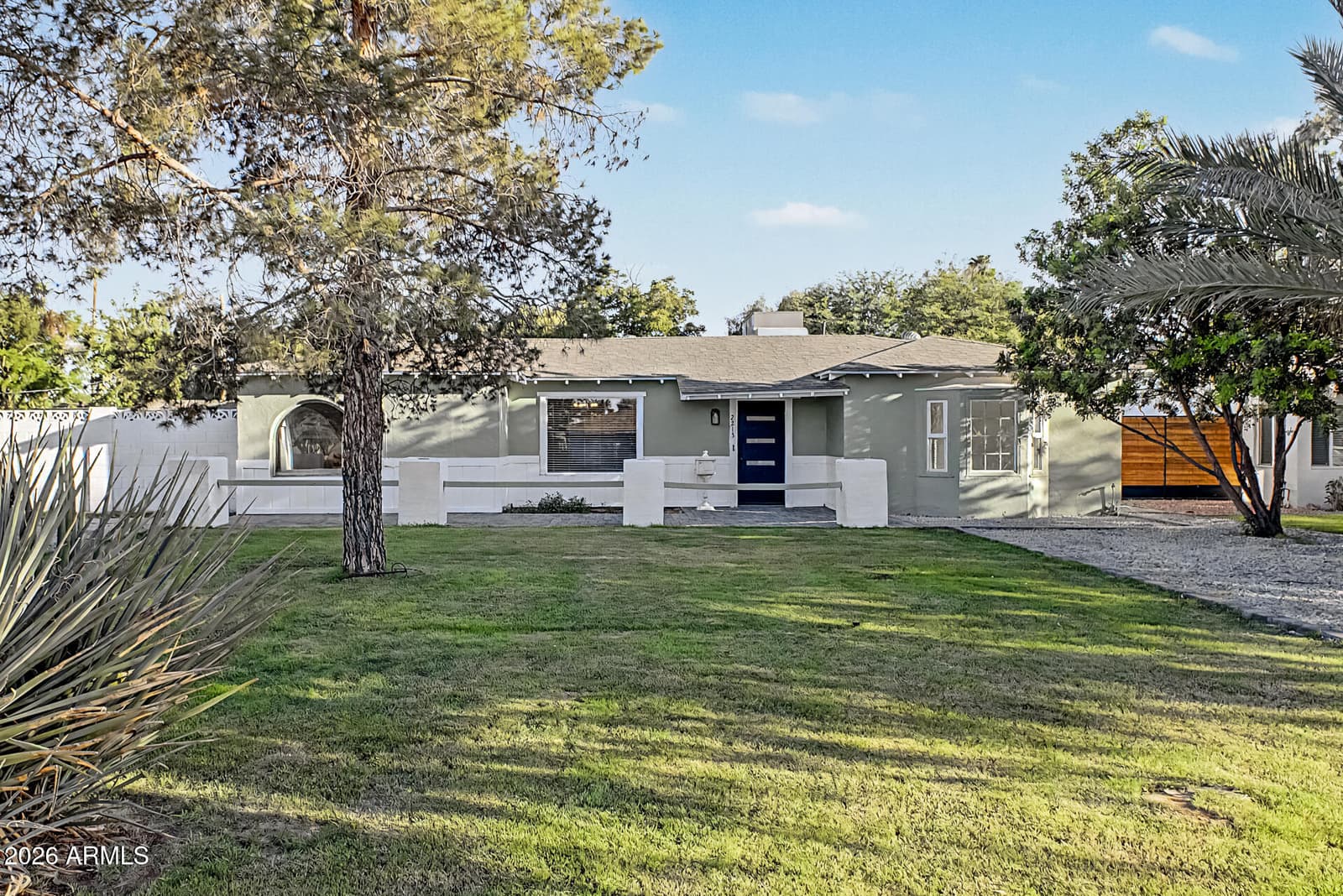 2213 E Windsor Avenue, Phoenix, AZ 85006 — photo 1 of 33