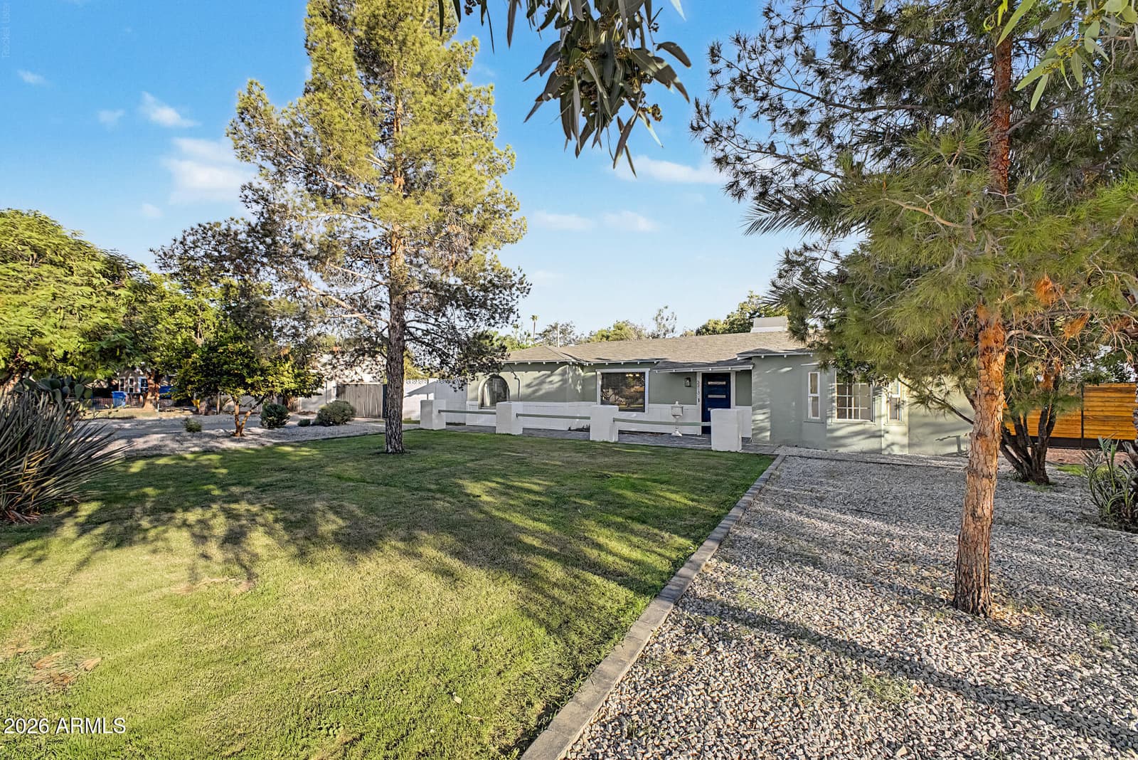 2213 E Windsor Avenue, Phoenix, AZ 85006 — photo 3 of 33