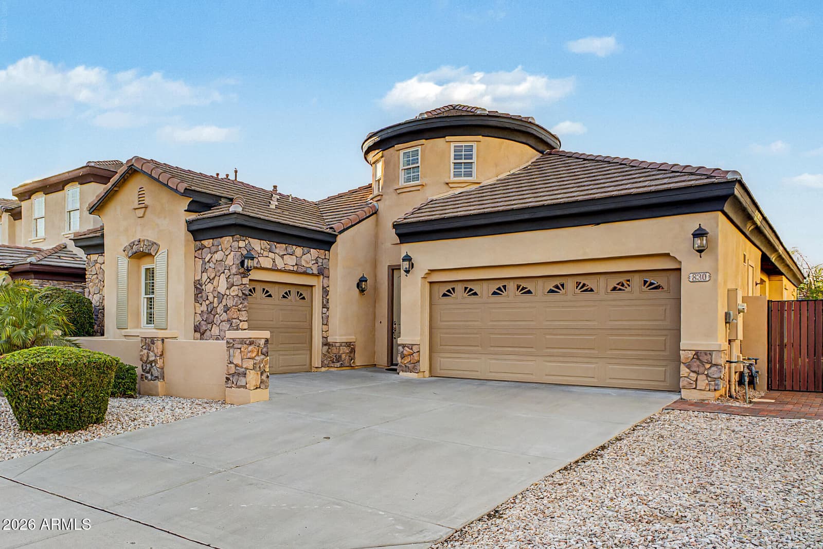830 E Canyon Way, Chandler, AZ 85249 — photo 1 of 48