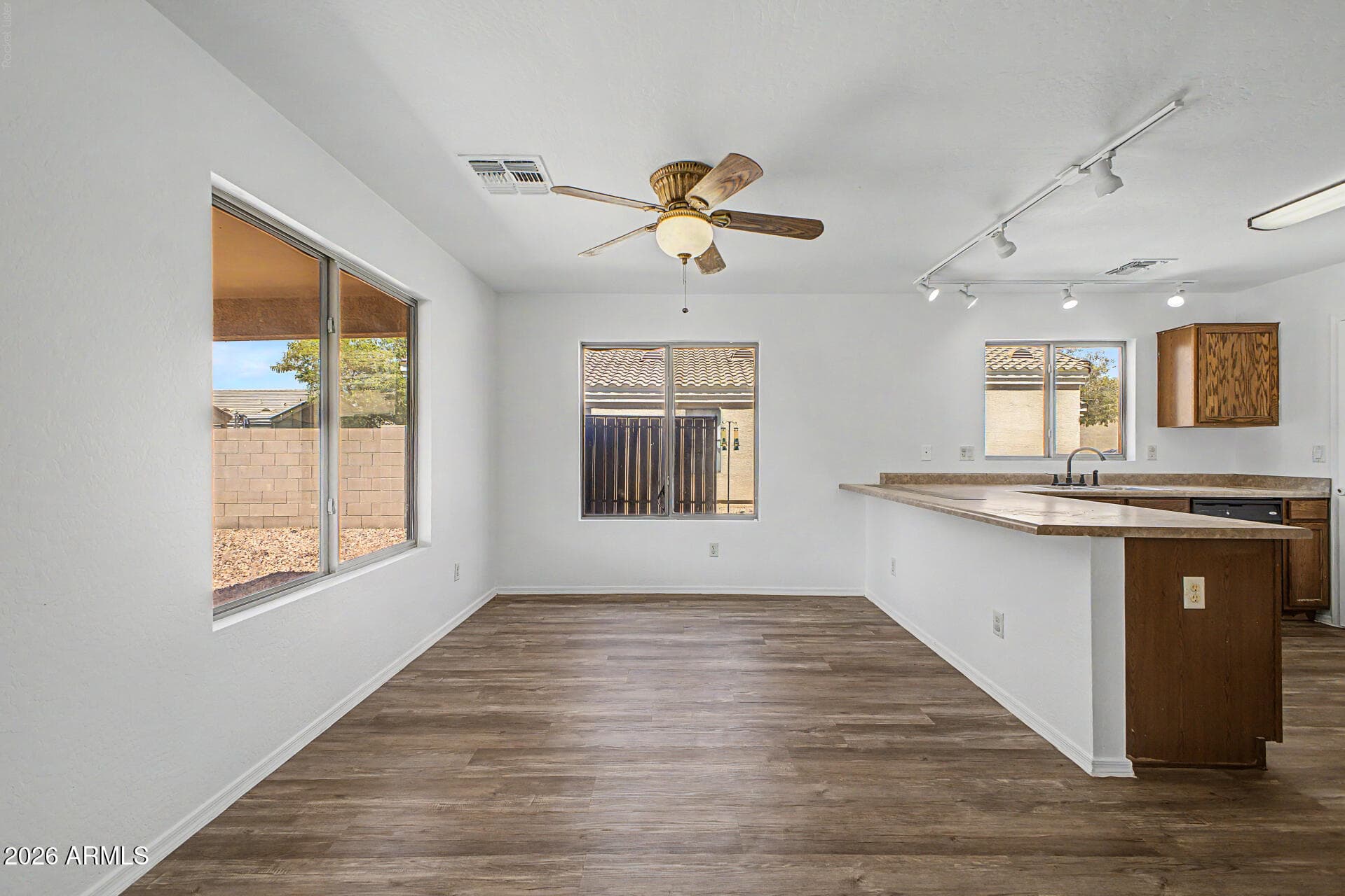 12462 W VIA CAMILLE, El Mirage, AZ 85335 — photo 8 of 32