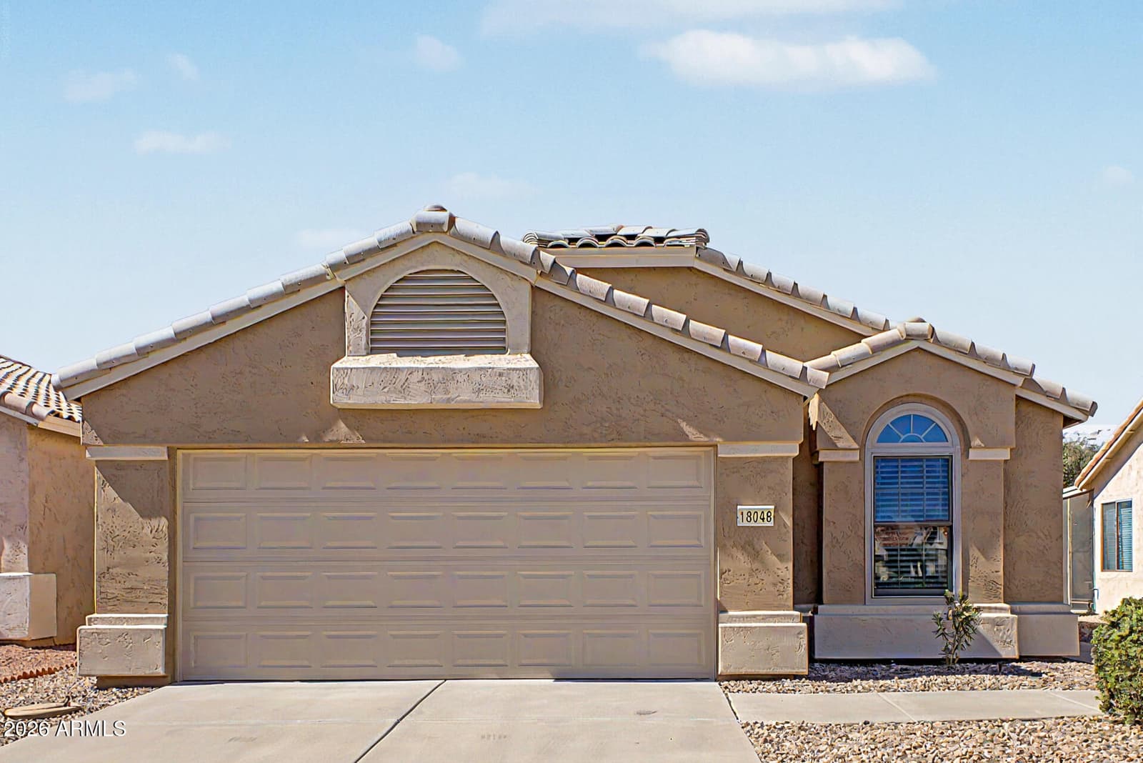 18048 W SPENCER Drive, Surprise, AZ 85374 — photo 2 of 31
