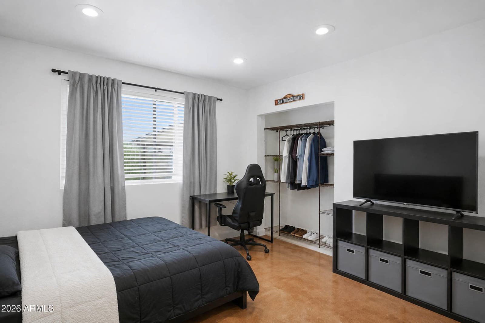 817 W ROMO JONES Street, Tempe, AZ 85281 — photo 11 of 22