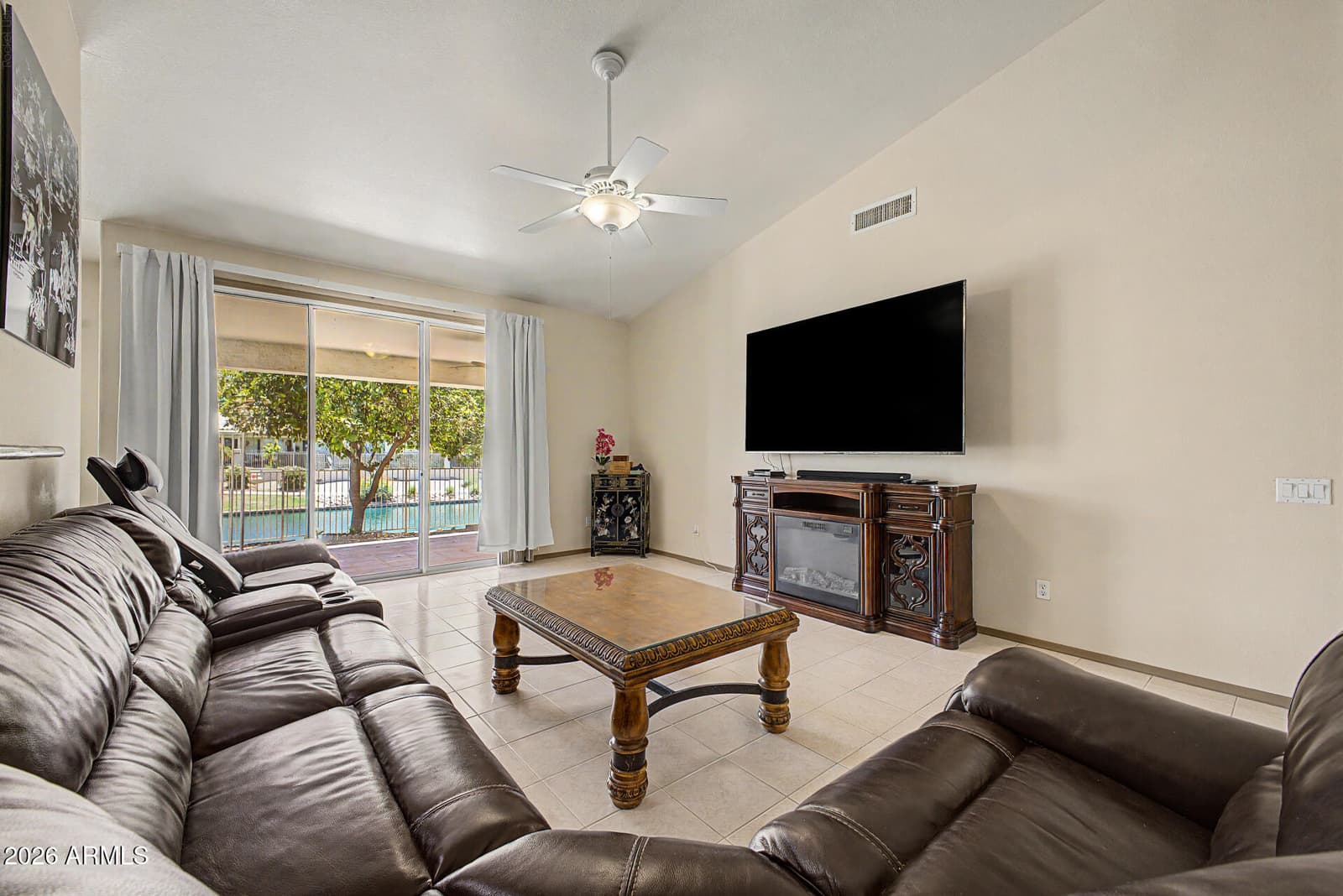 373 W PRIMOROSO Drive, Gilbert, AZ 85233 — photo 5 of 47